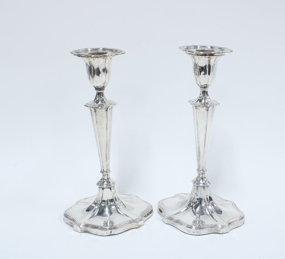 Pair of George V silver candlesticks ,Hawksworth, Eyre & Co Ltd, Sheffield 1920, with detachable