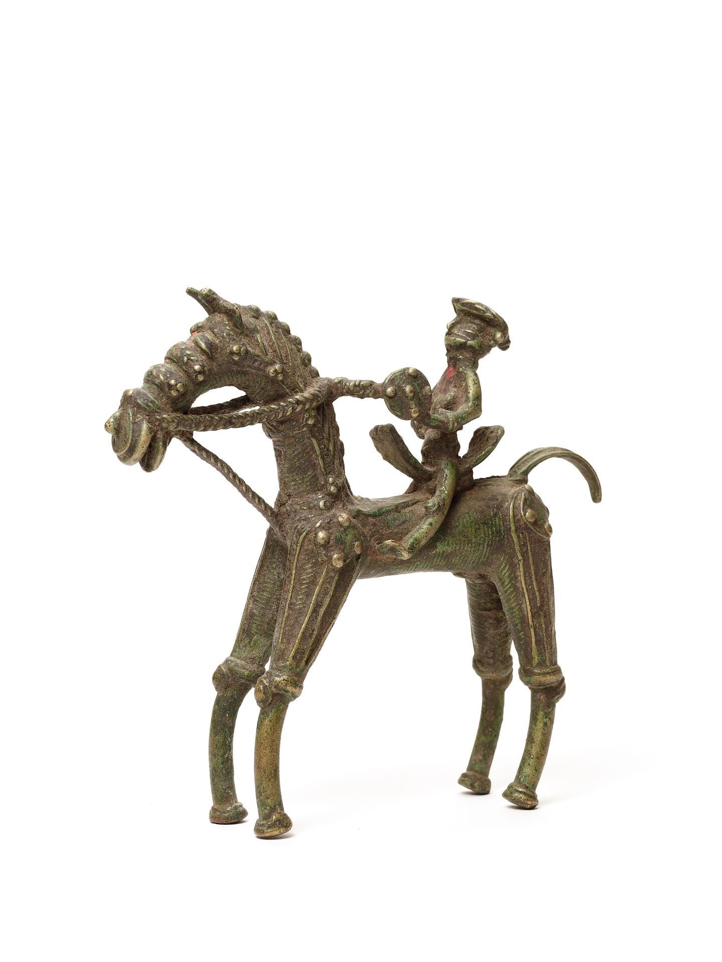 A BASTAR BRONZE WARRIOR WITH A SHIELD ON HORSEBACK - Bild 2 aus 4