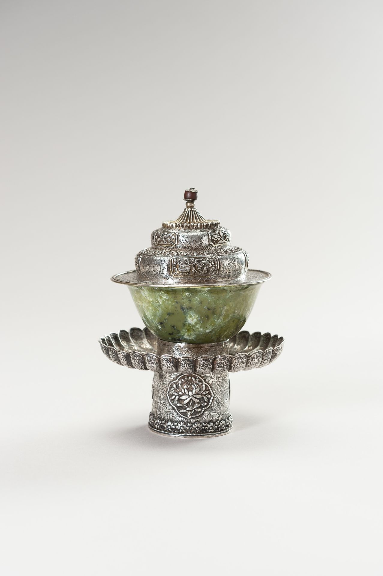 A SILVER AND JADE BUTTER TEA SET - Image 3 of 12