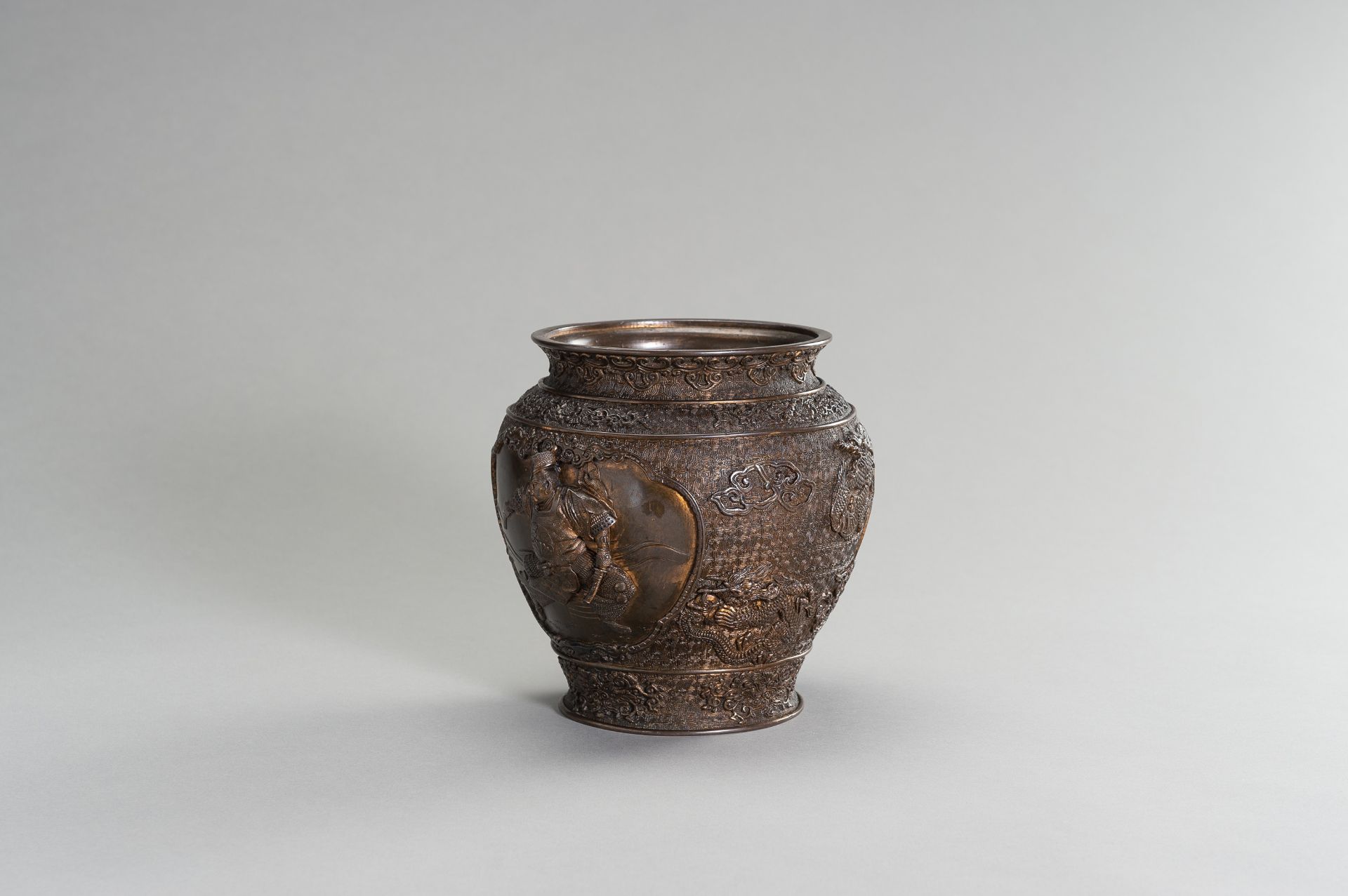 MIYAO: A BRONZE VASE DEPICTING A SAMURAI AND BIRDS - Image 2 of 11