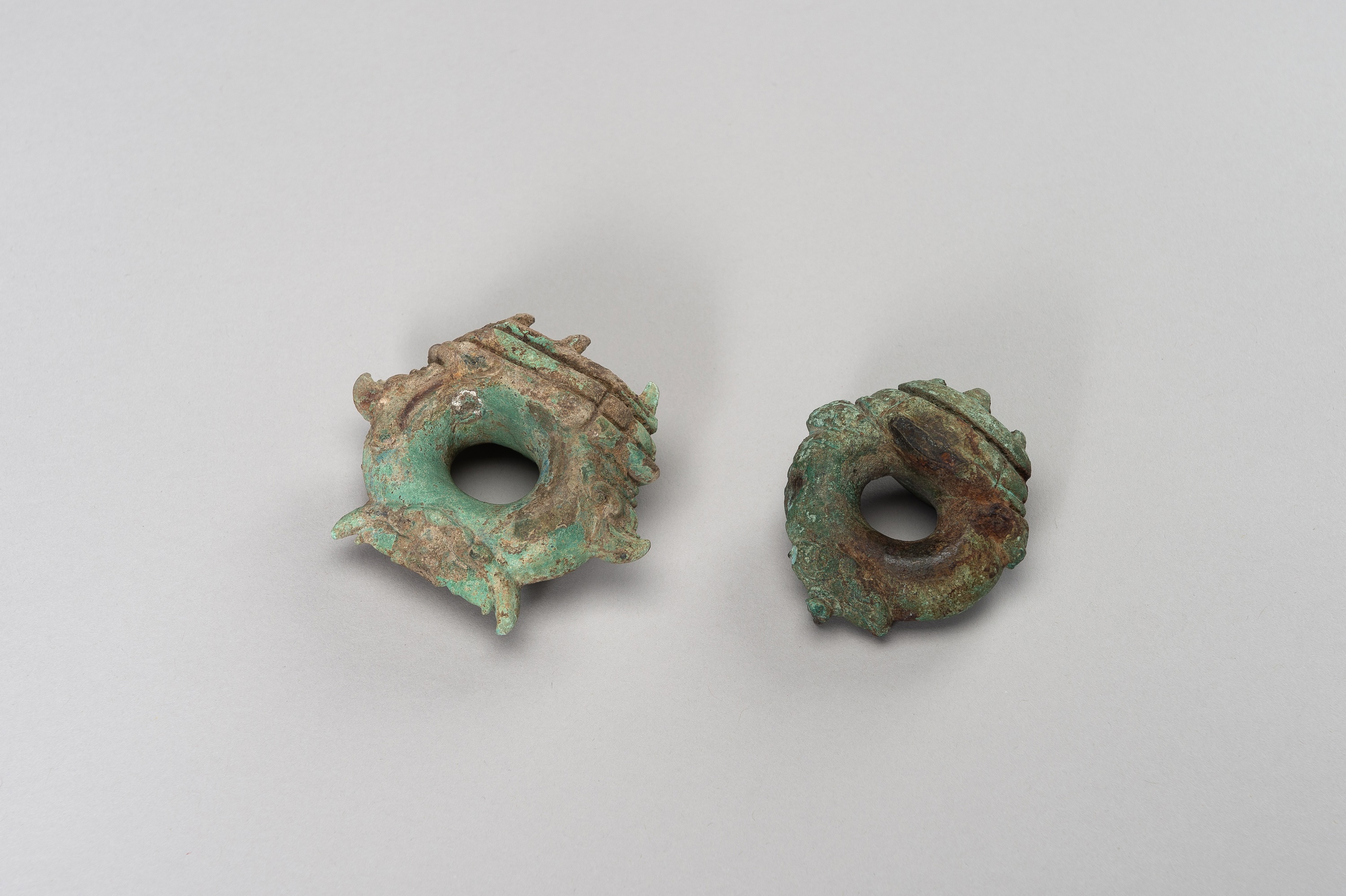 TWO BRONZE PENDANTS, ANGKOR PERIOD - Image 5 of 9