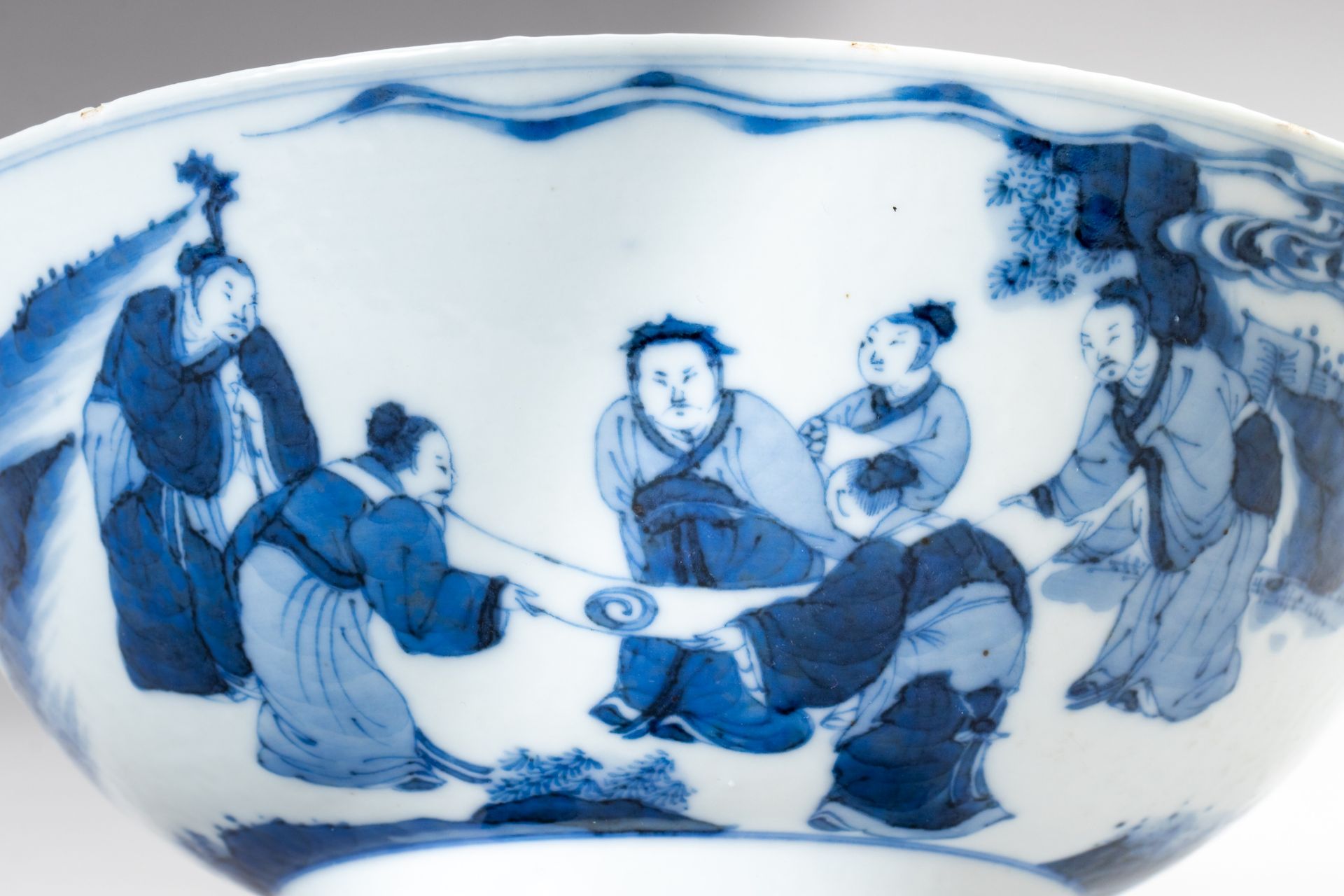 A BLUE AND WHITE PORCELAIN KANGXI REVIVAL 'SCHOLARS' BOWL - Image 2 of 12