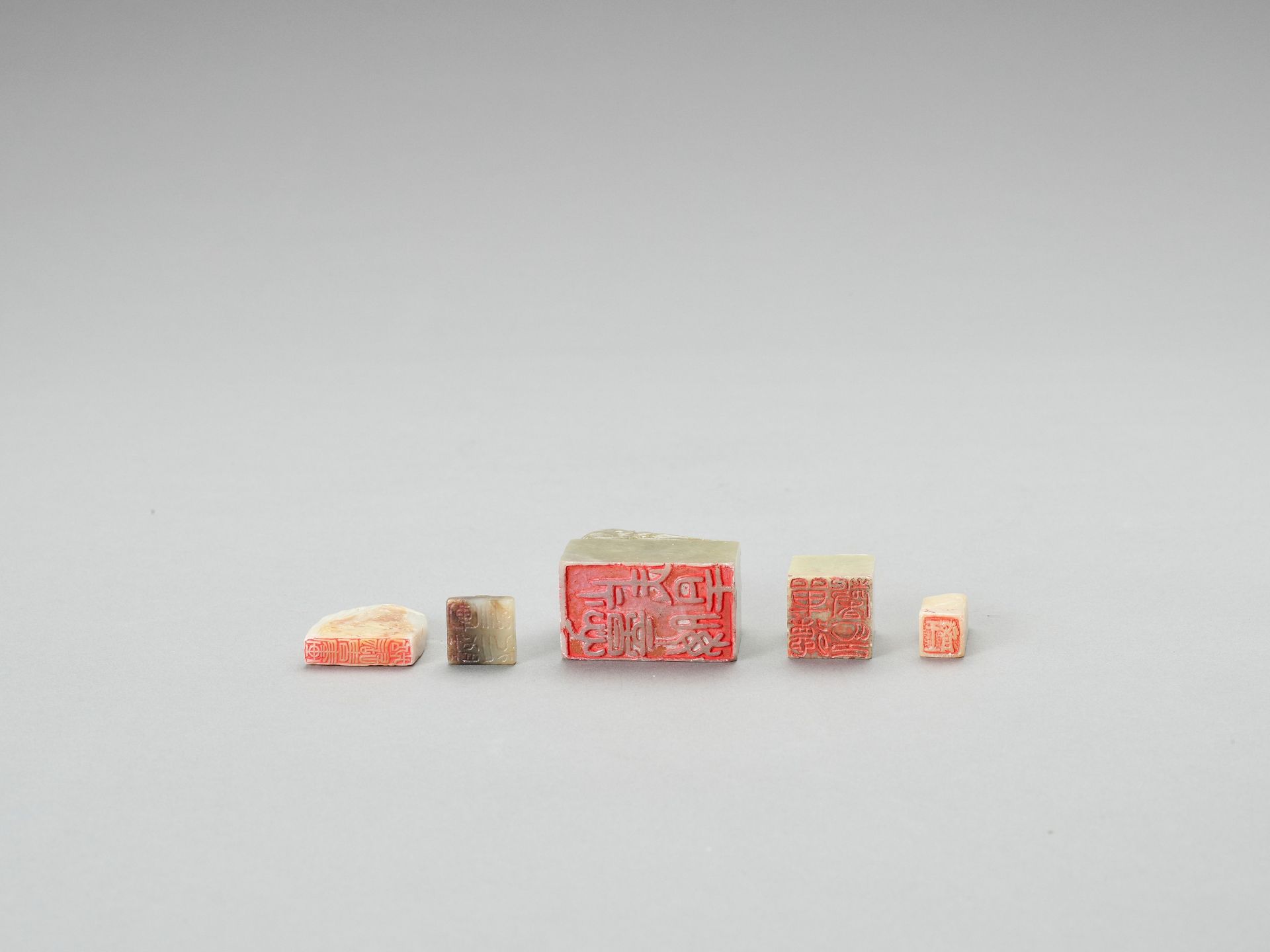THREE SOAPSTONE AND TWO JADE SEALS, LATE QING TO REPUBLIC - Image 2 of 4