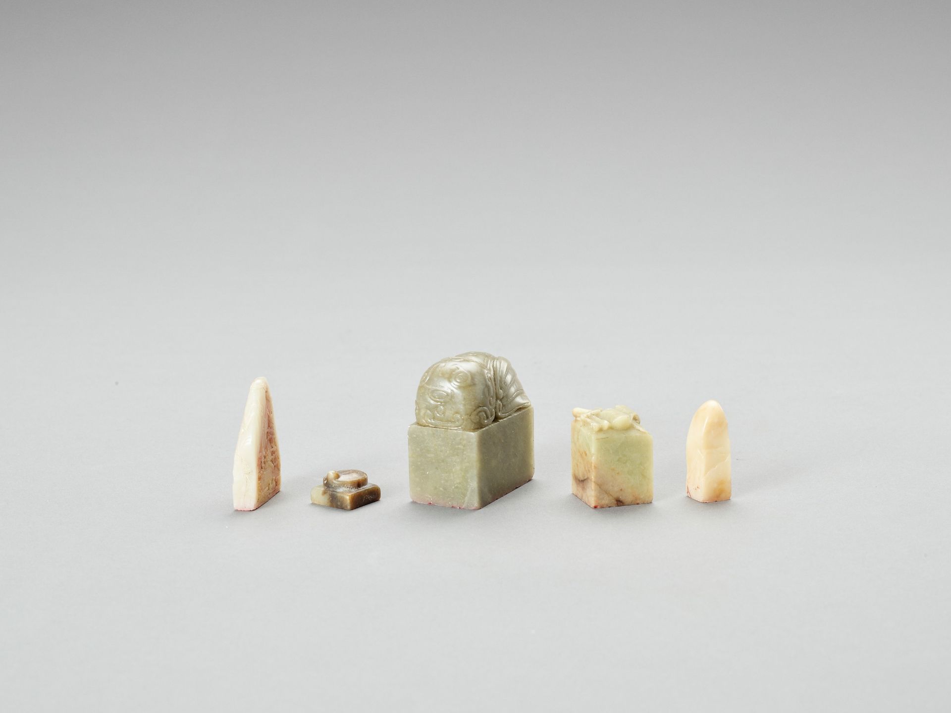 THREE SOAPSTONE AND TWO JADE SEALS, LATE QING TO REPUBLIC - Image 4 of 4