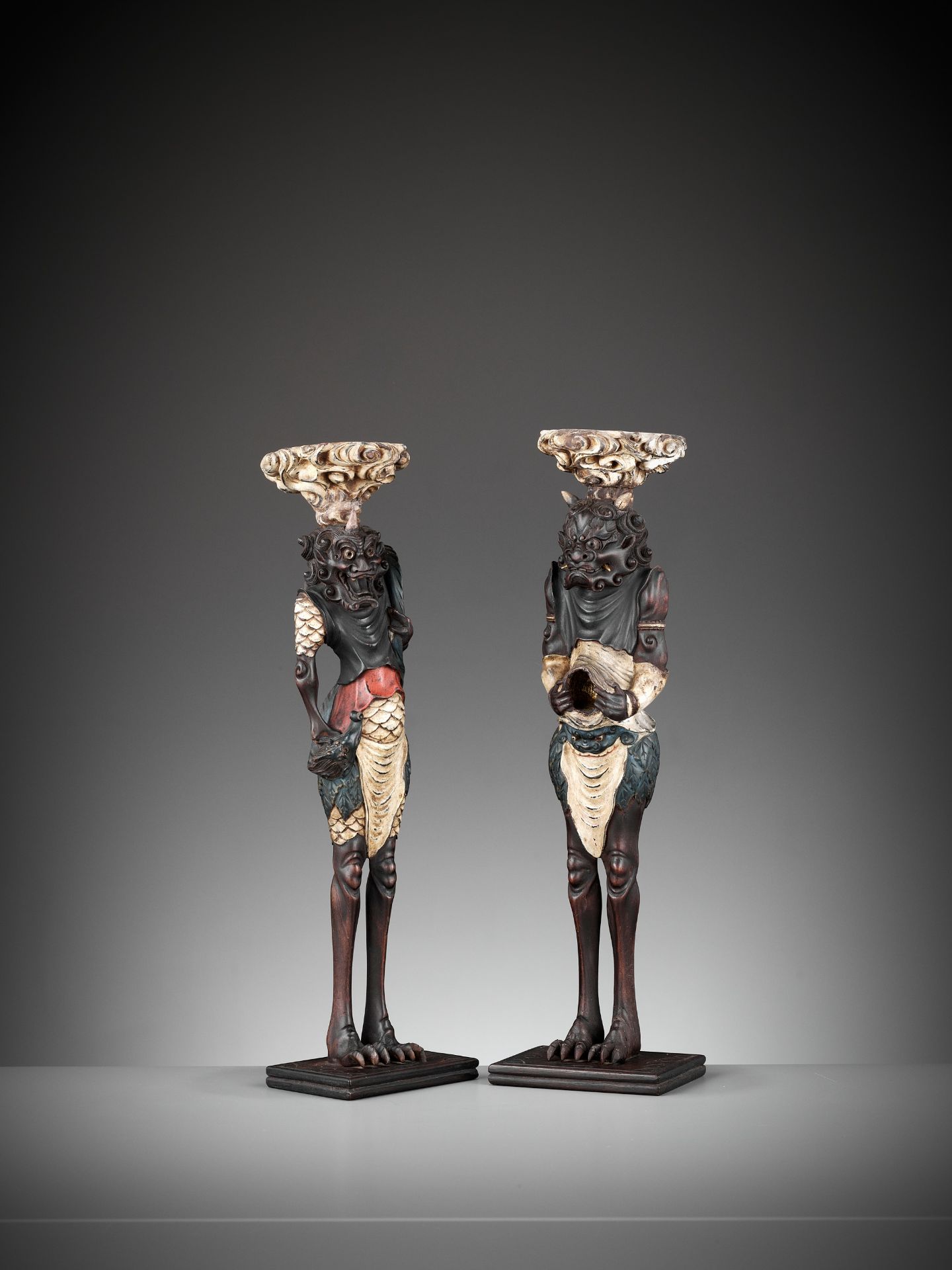 A PAIR OF PAINTED AND LACQUERED WOOD FIGURAL CANDLESTICKS DEPICTING ONI - Image 6 of 12