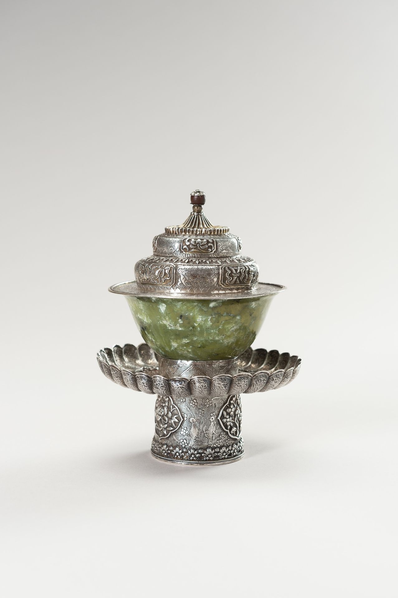 A SILVER AND JADE BUTTER TEA SET - Image 6 of 12