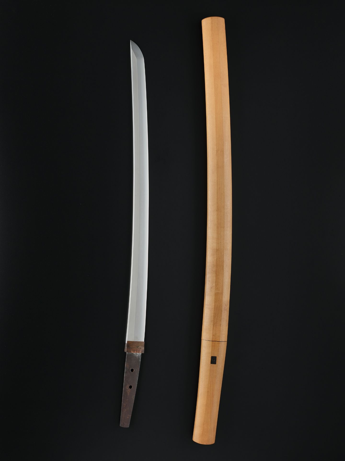 A YAMASHIRO WAKIZASHI IN SHIRASAYA - Bild 4 aus 8