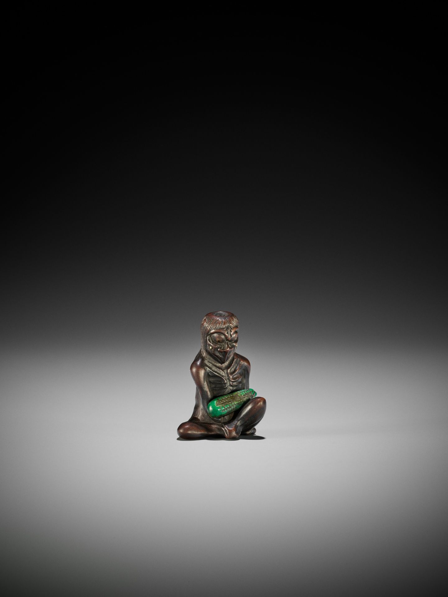 GYOKUSAI: A FINE INLAID WOOD NETSUKE OF A KAPPA WITH CUCUMBER - Bild 9 aus 13