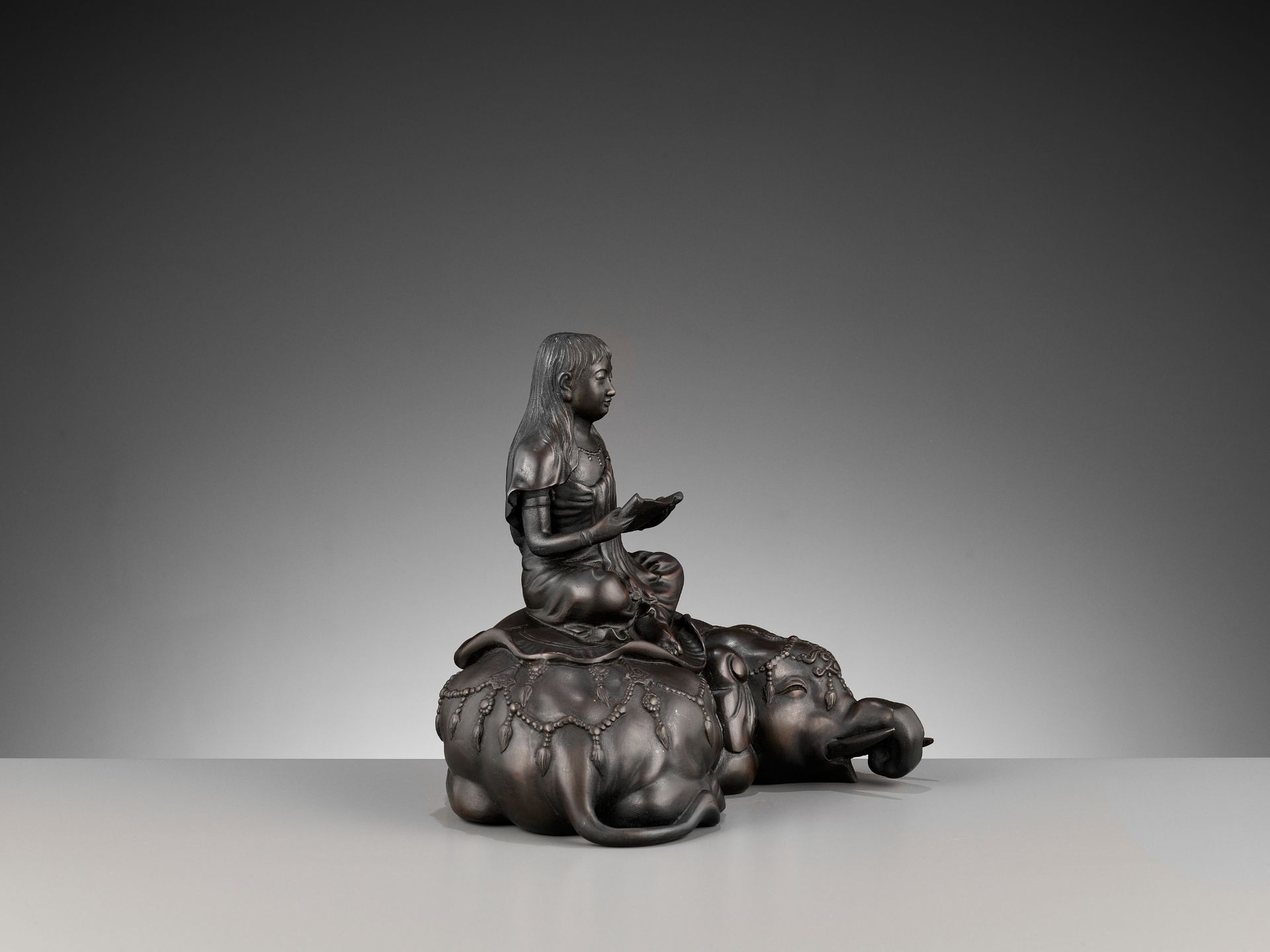 SHIUN: A FINE BRONZE OKIMONO OF FUGEN BOSATSU SEATED ON AN ELEPHANT - Image 8 of 10