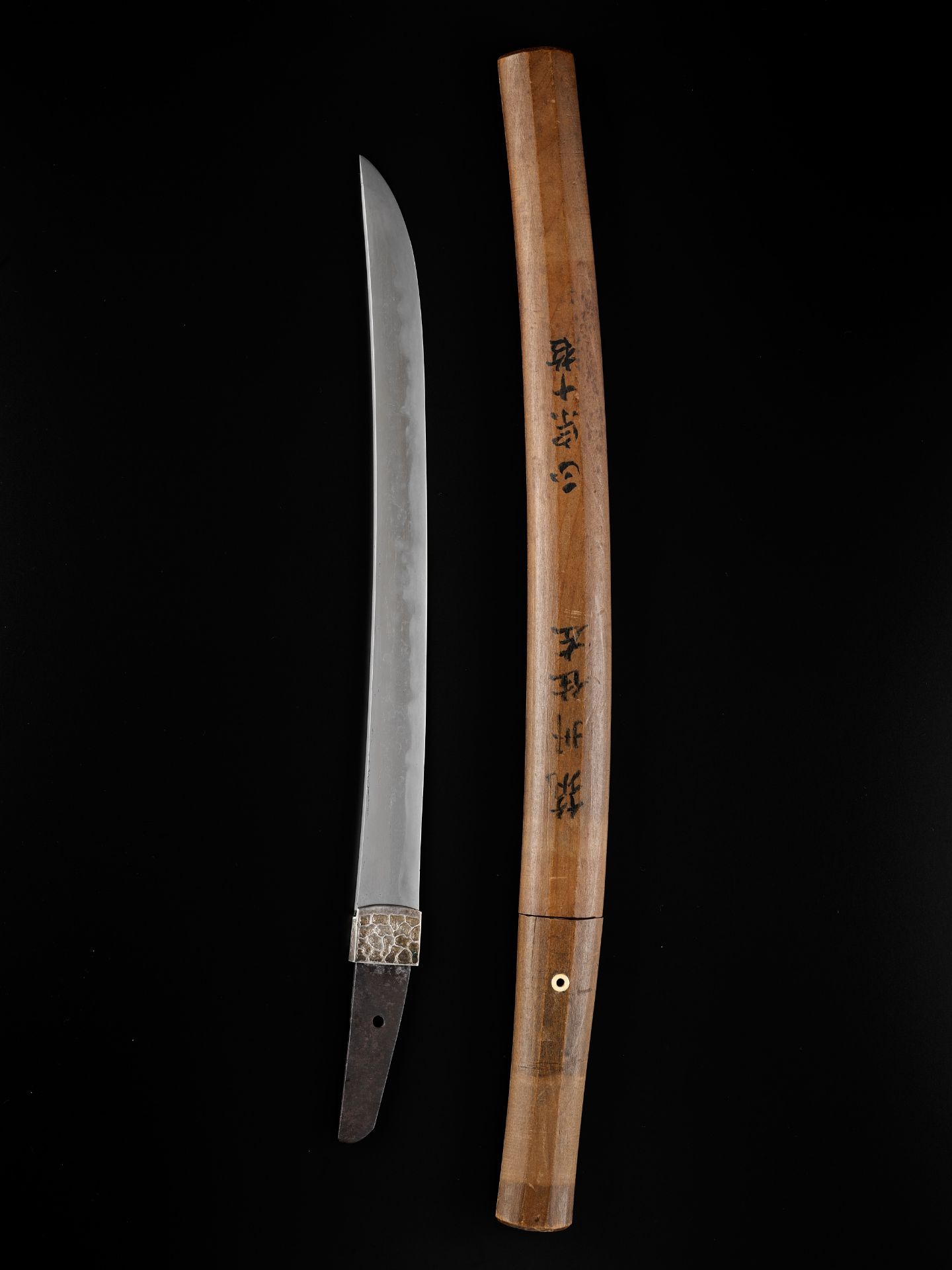 A SOSHU WAKIZASHI IN SHIRASAYA