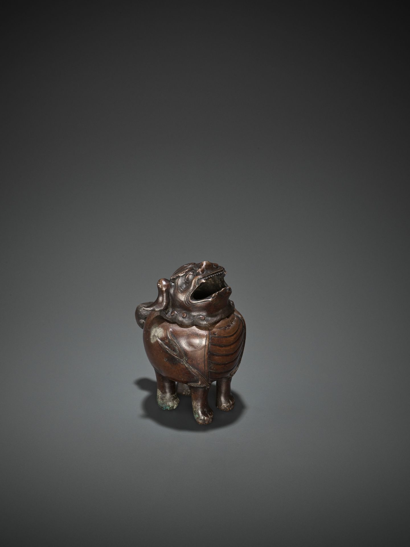 A BRONZE LUDUAN-FORM CENSER AND COVER, 17TH CENTURY - Image 7 of 9