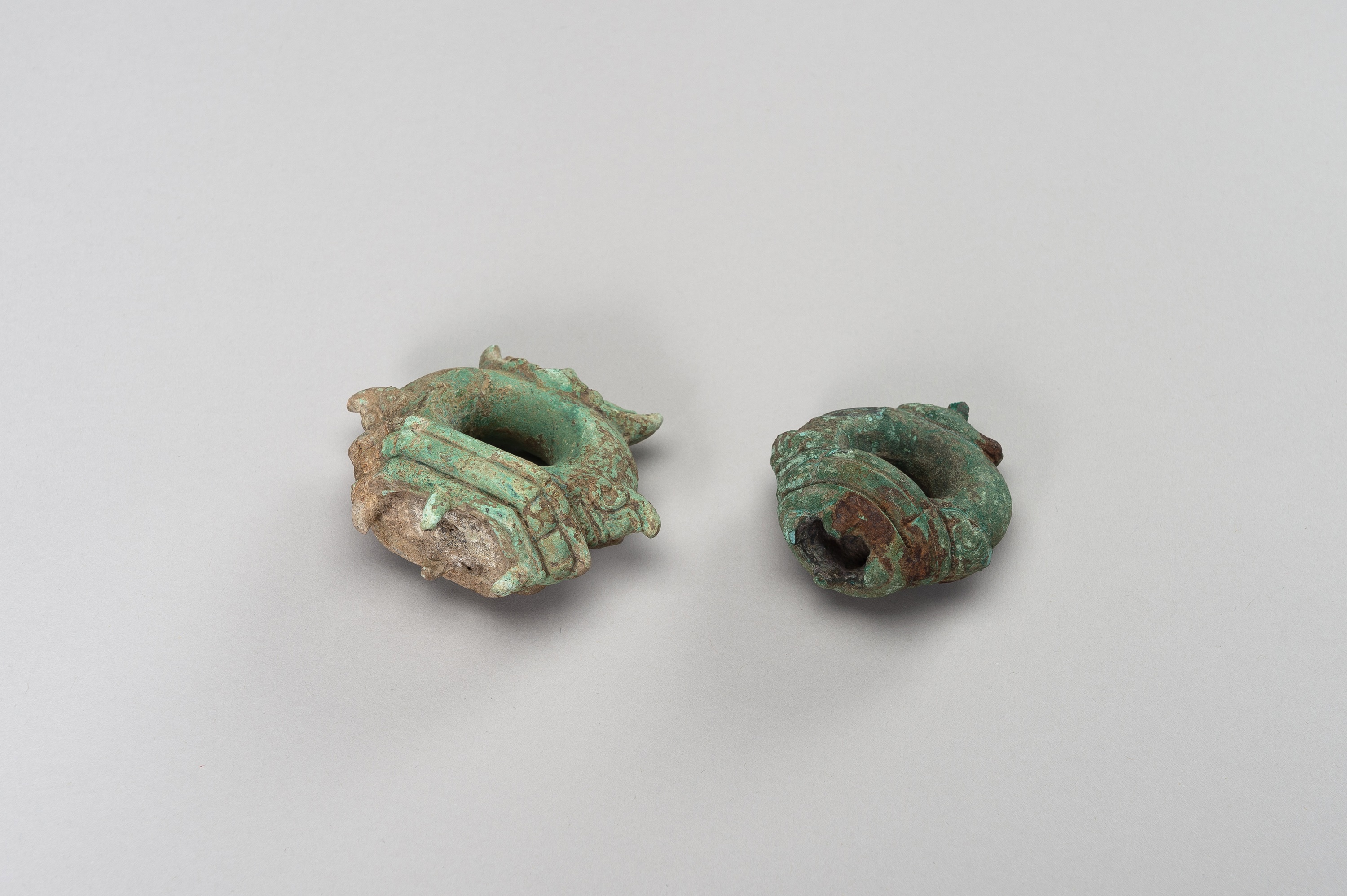 TWO BRONZE PENDANTS, ANGKOR PERIOD - Image 2 of 9