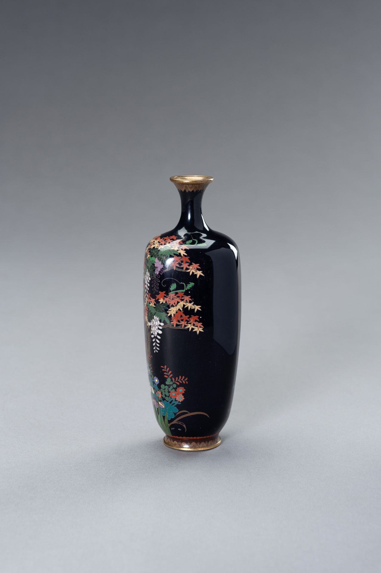 A CLOISONNE VASE WITH A MAPLE TREE AND FLOWERS - Image 3 of 10