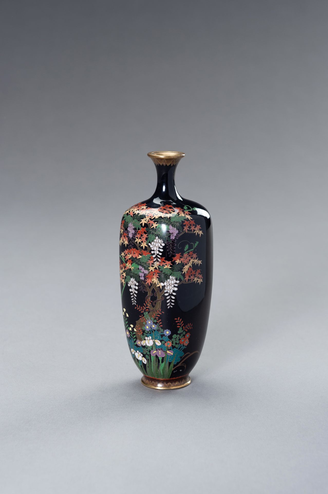 A CLOISONNE VASE WITH A MAPLE TREE AND FLOWERS - Image 2 of 10