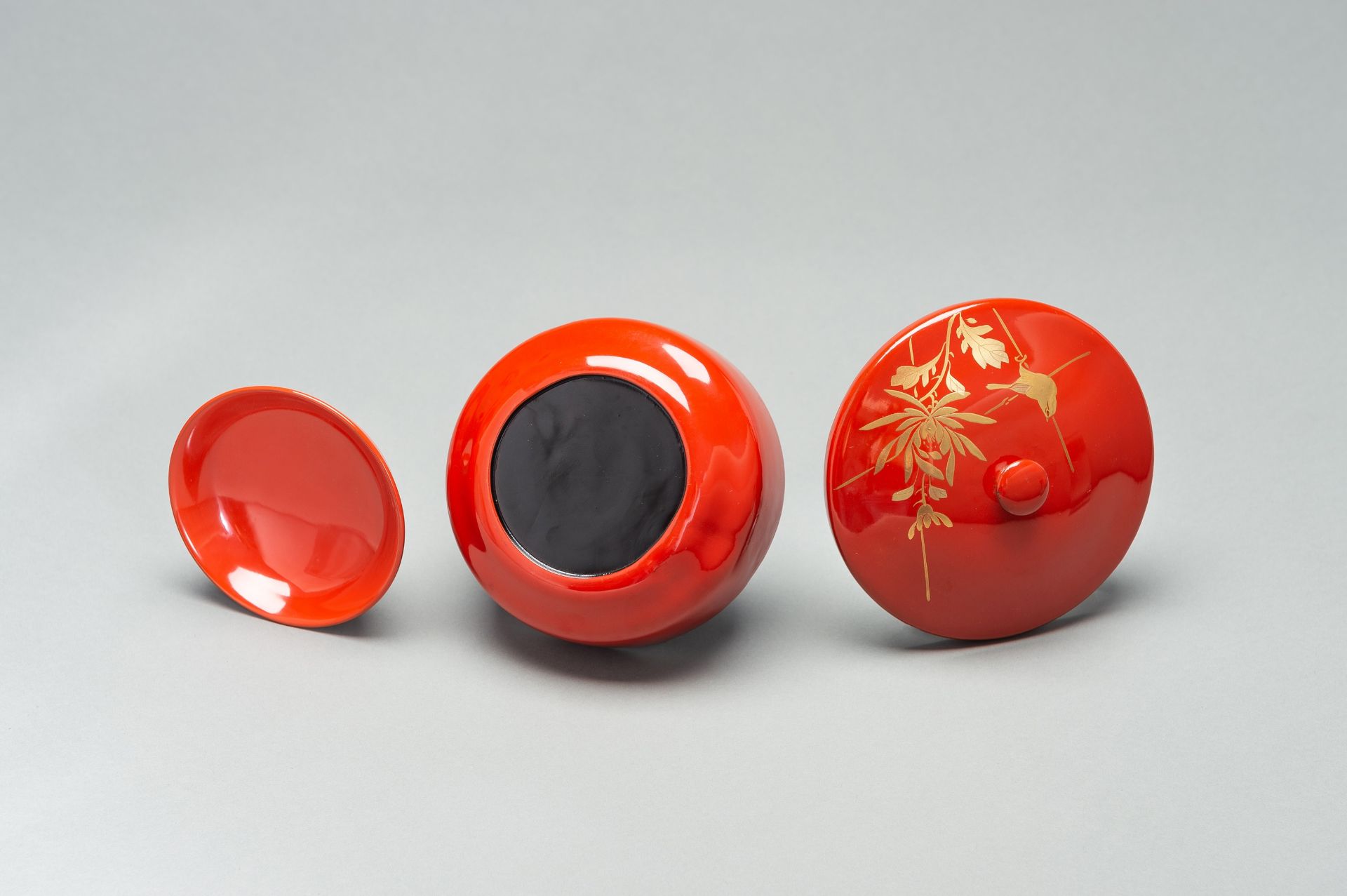 A RED LACQUER NIMONO WAN (BOWL WITH COVER) AND A SMALL KOBACHI (DISH) - Image 10 of 11