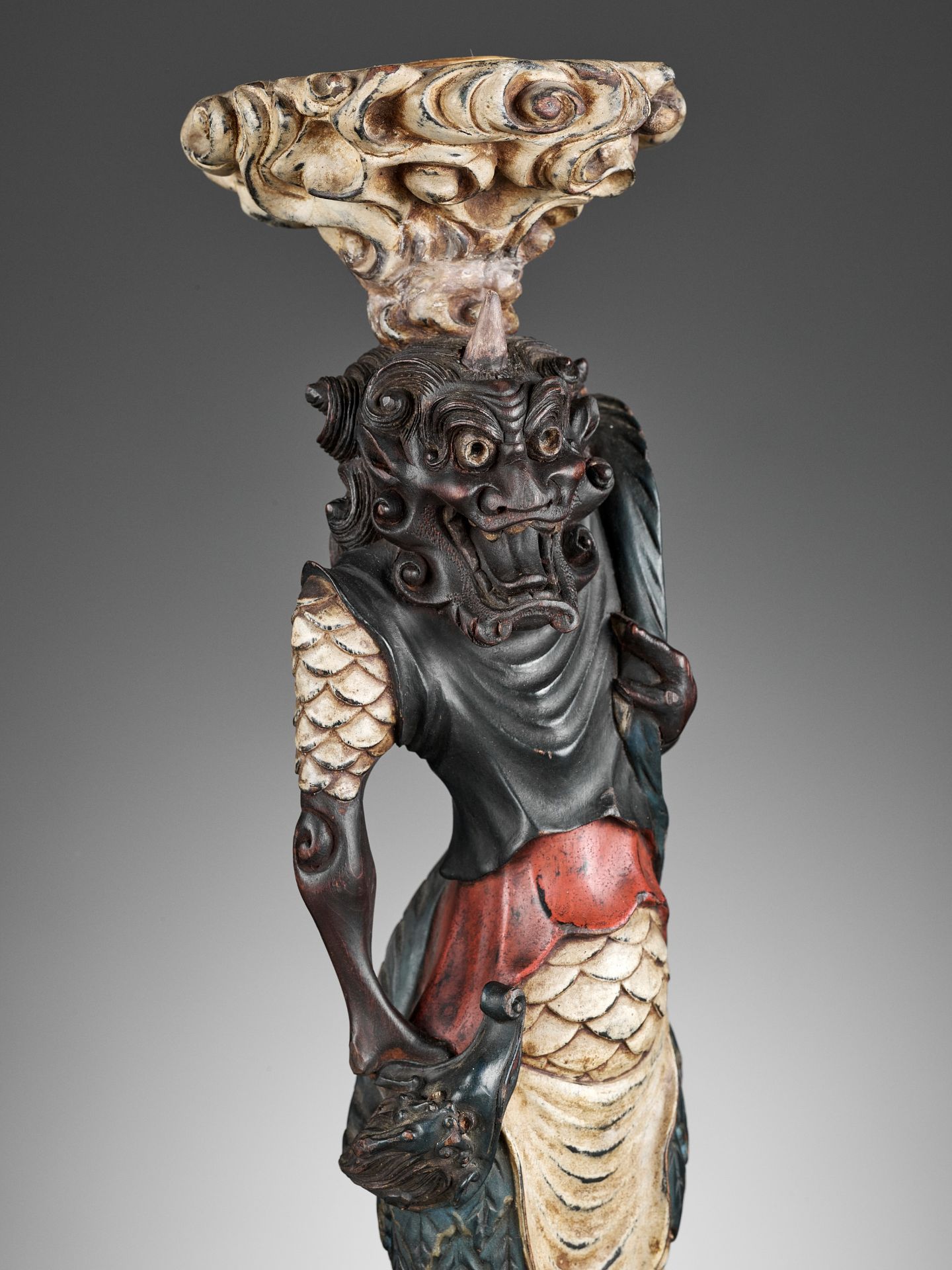 A PAIR OF PAINTED AND LACQUERED WOOD FIGURAL CANDLESTICKS DEPICTING ONI - Image 2 of 12