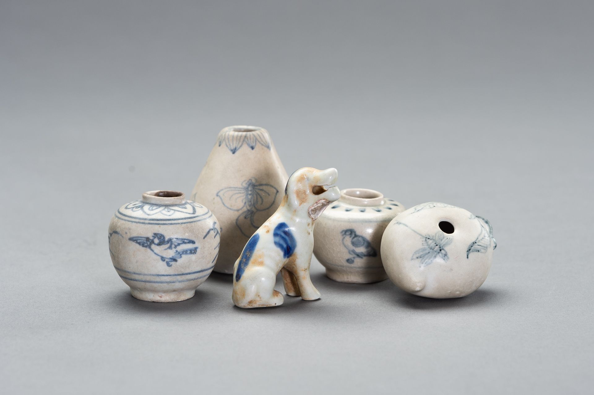 FIVE BLUE AND WHITE PORCELAIN 'SHIPWRECK' WARES - Image 7 of 7