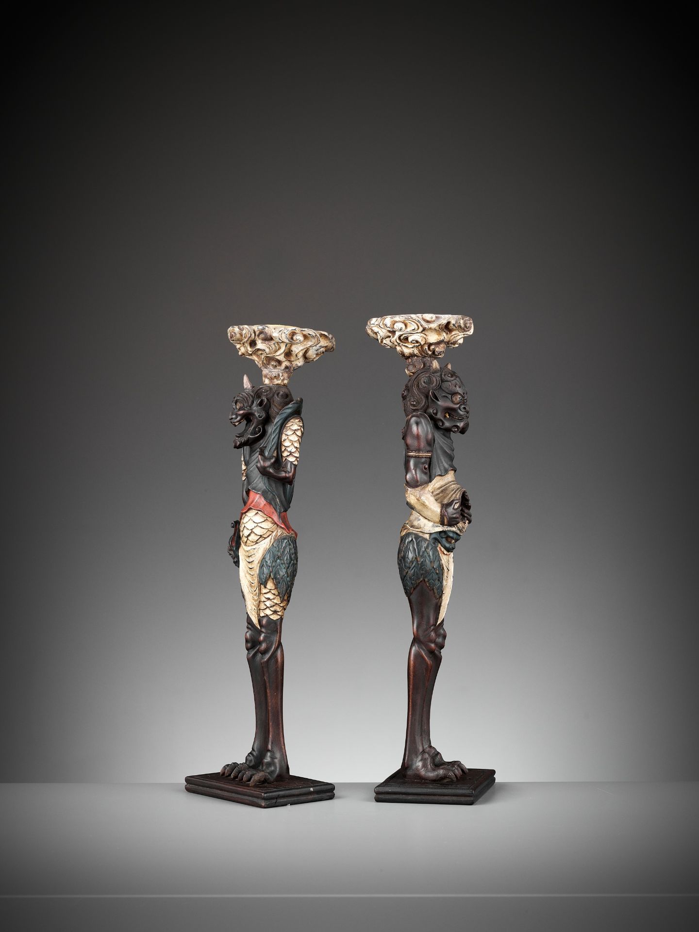 A PAIR OF PAINTED AND LACQUERED WOOD FIGURAL CANDLESTICKS DEPICTING ONI - Image 10 of 12