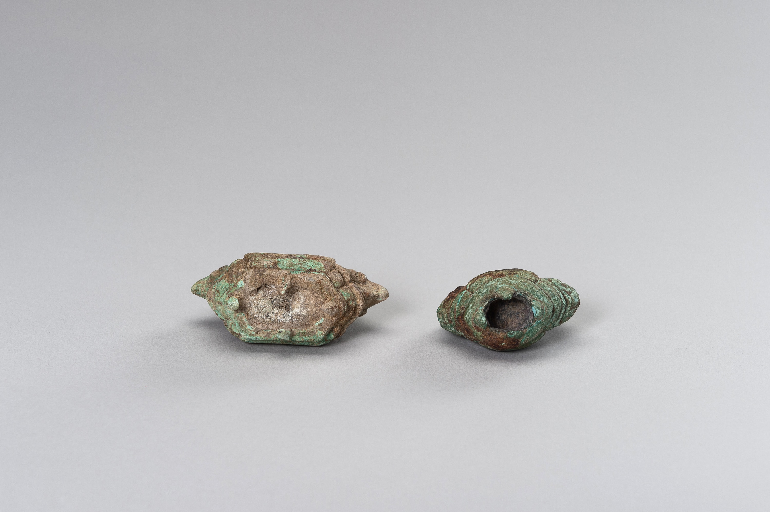 TWO BRONZE PENDANTS, ANGKOR PERIOD - Image 9 of 9