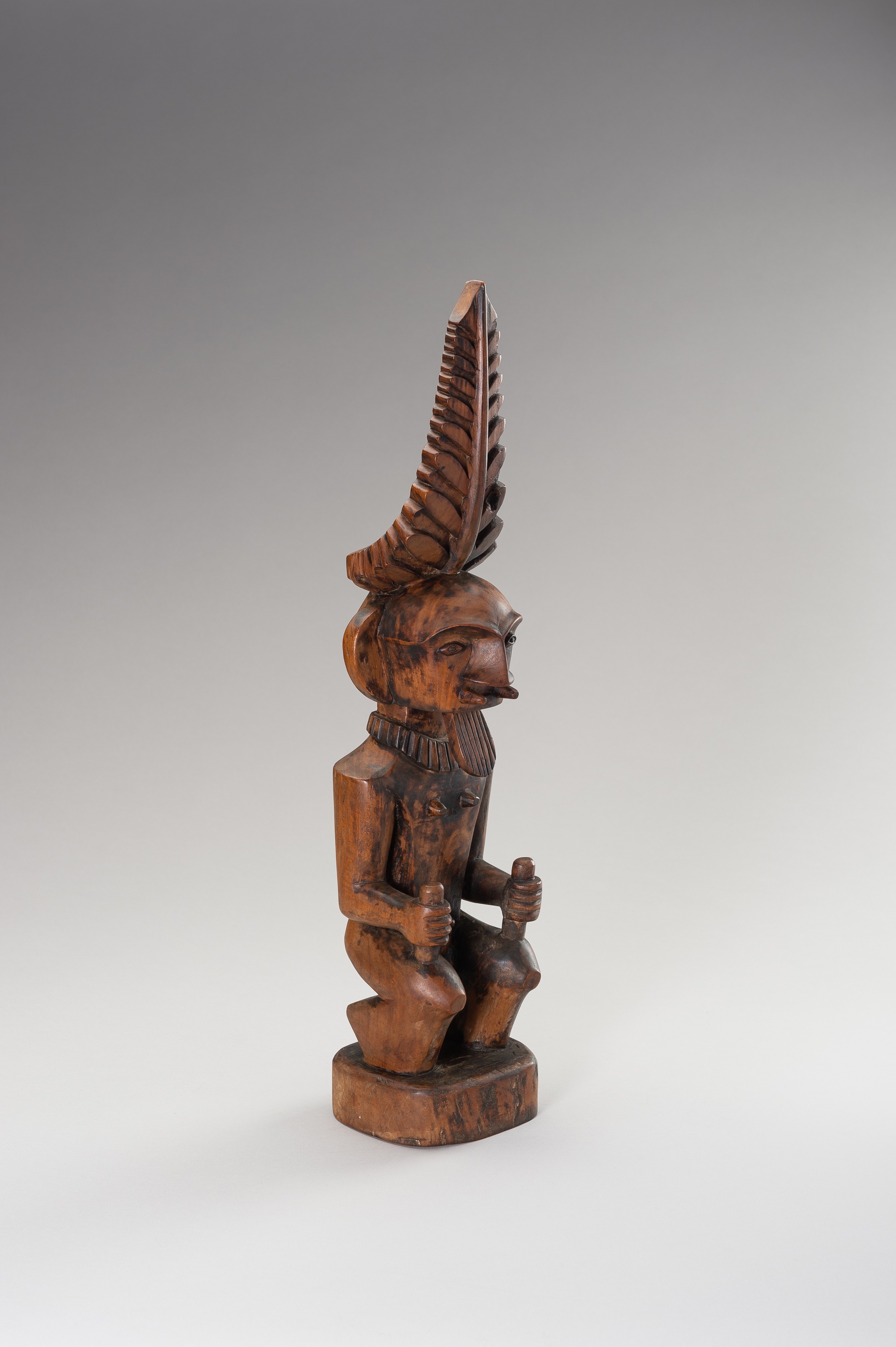 A WOOD FIGURE OF A MALE ANCESTOR (ADU ZATUA) - Image 9 of 12