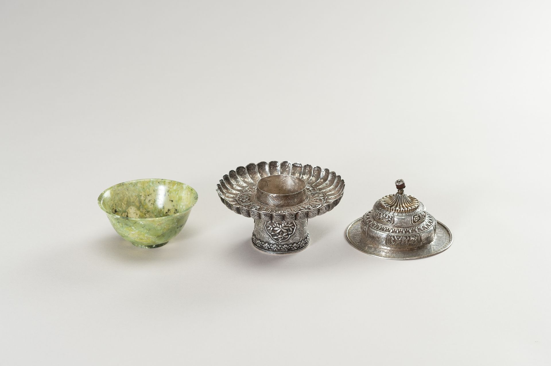 A SILVER AND JADE BUTTER TEA SET - Image 7 of 12