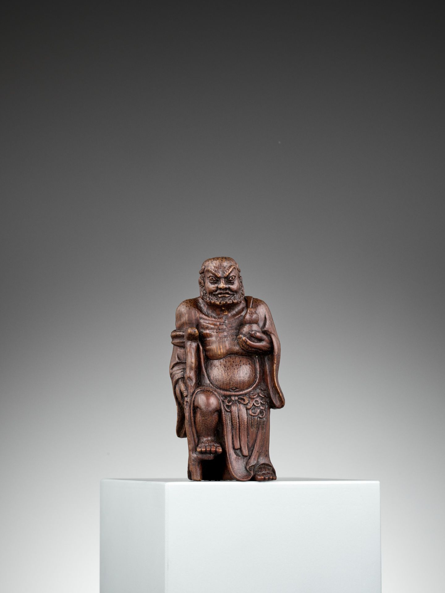 A BAMBOO FIGURE OF 'IRON CRUTCH LI', QING DYNASTY - Bild 2 aus 10