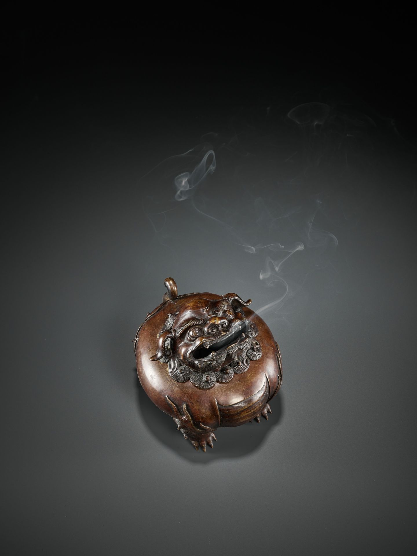 A BRONZE 'LUDUAN' CENSER, EARLY QING DYNASTY - Bild 2 aus 9