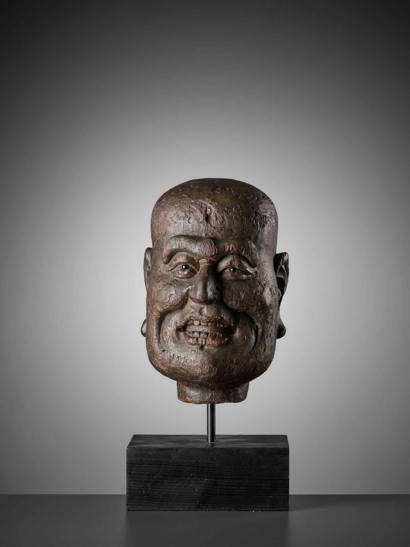 A LARGE DRY-LACQUERED WOOD HEAD OF A LUOHAN, SOUTHERN SONG DYNASTY - Bild 11 aus 13