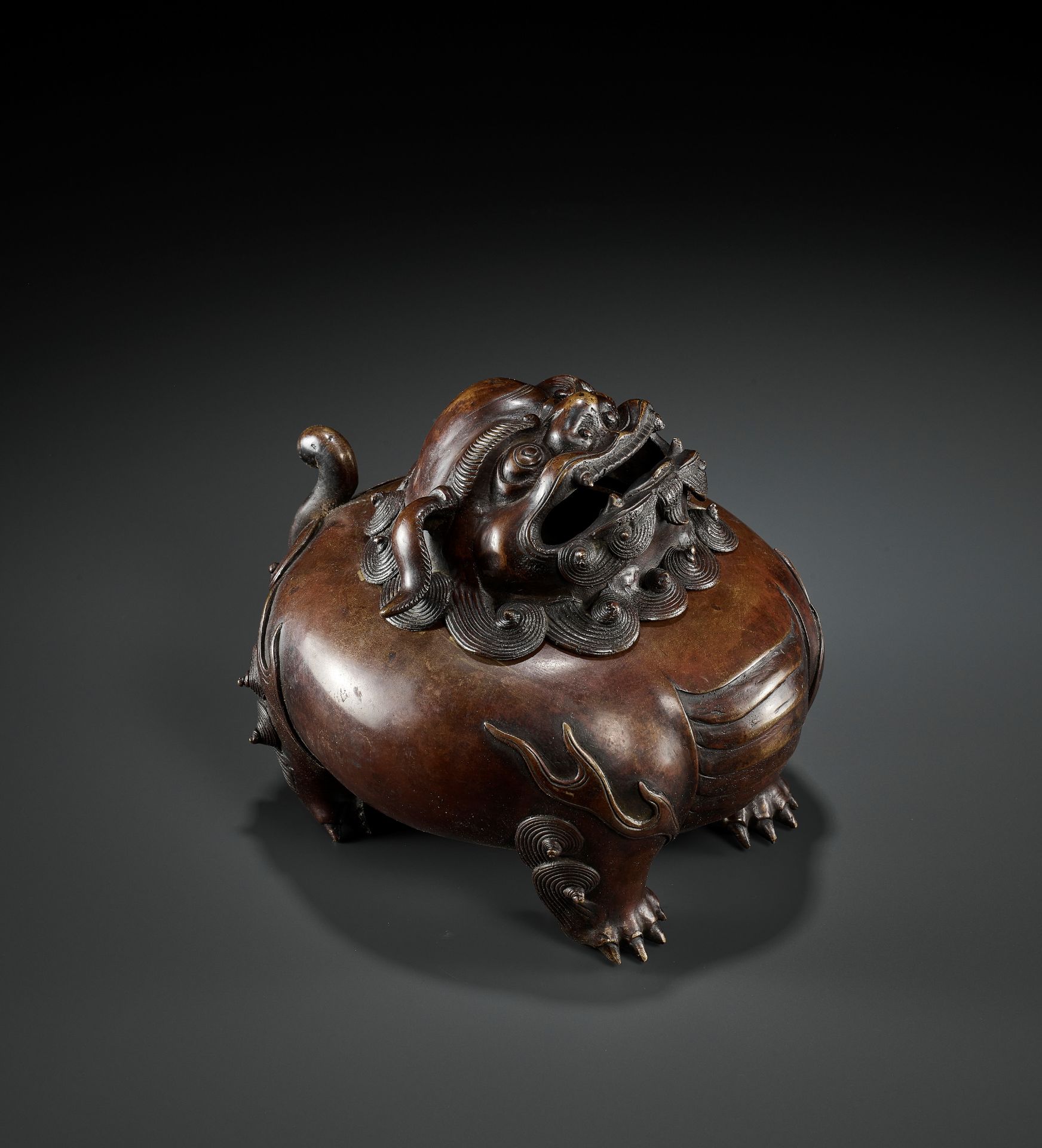 A BRONZE 'LUDUAN' CENSER, EARLY QING DYNASTY