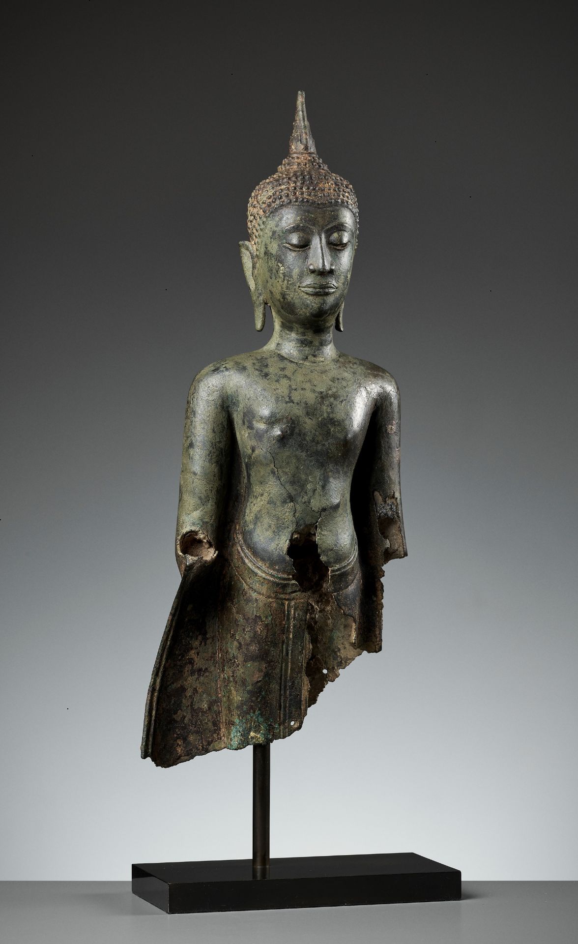 A BRONZE FIGURE OF BUDDHA, AYUTTHAYA KINGDOM