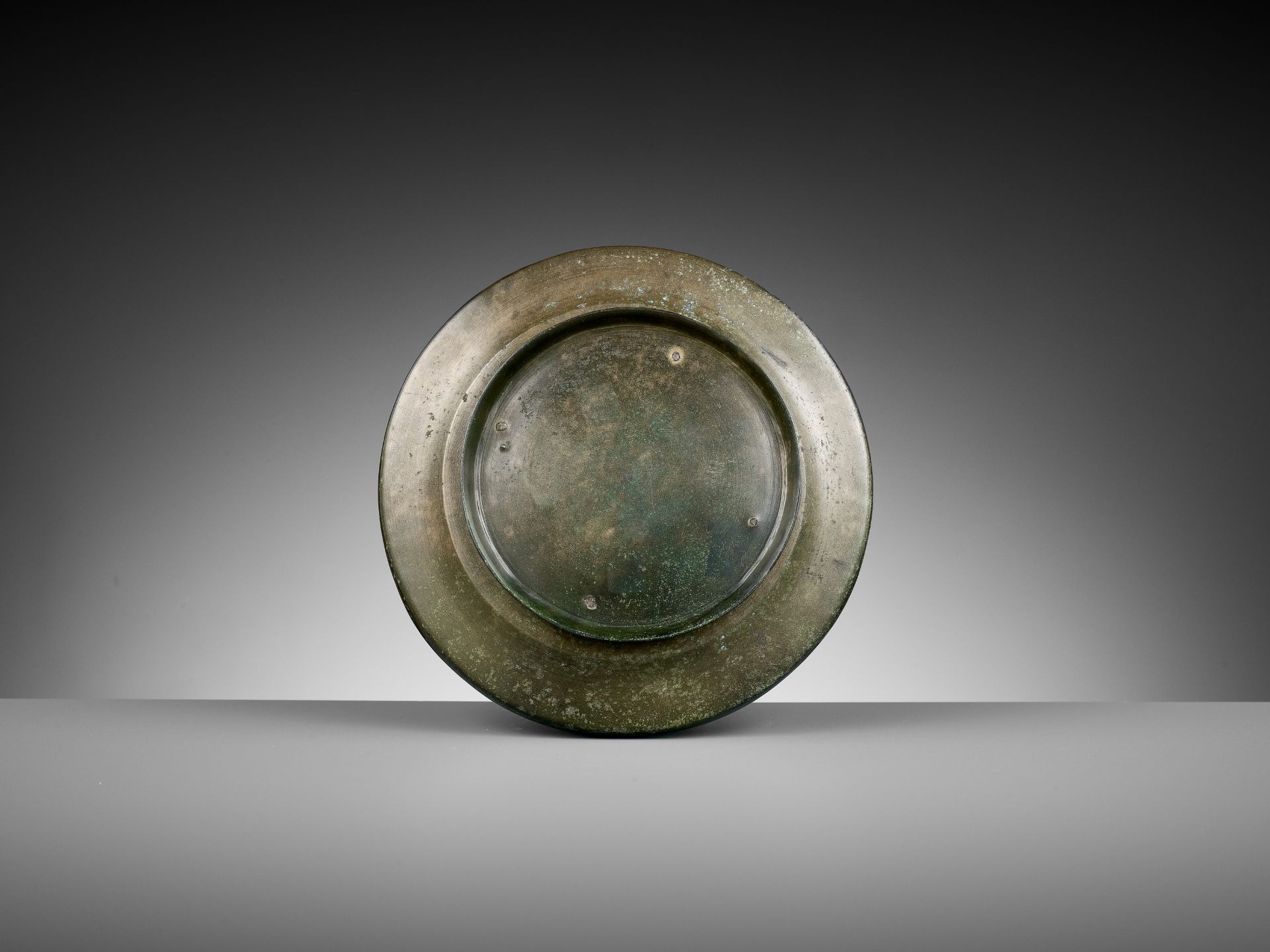 A TWO-PIECE MINIATURE BRONZE STEAMER, XIAN, EASTERN HAN TO THREE KINGDOMS PERIOD - Bild 11 aus 12