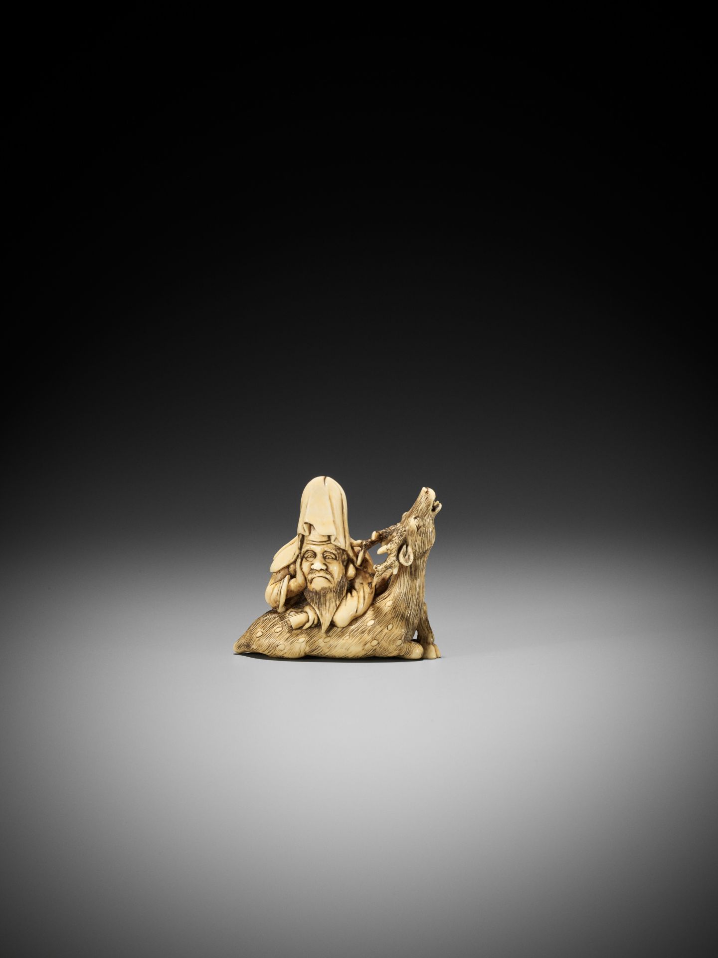 A FINE KYOTO SCHOOL IVORY NETSUKE OF JUROJIN AND HIS DEER - Bild 9 aus 13