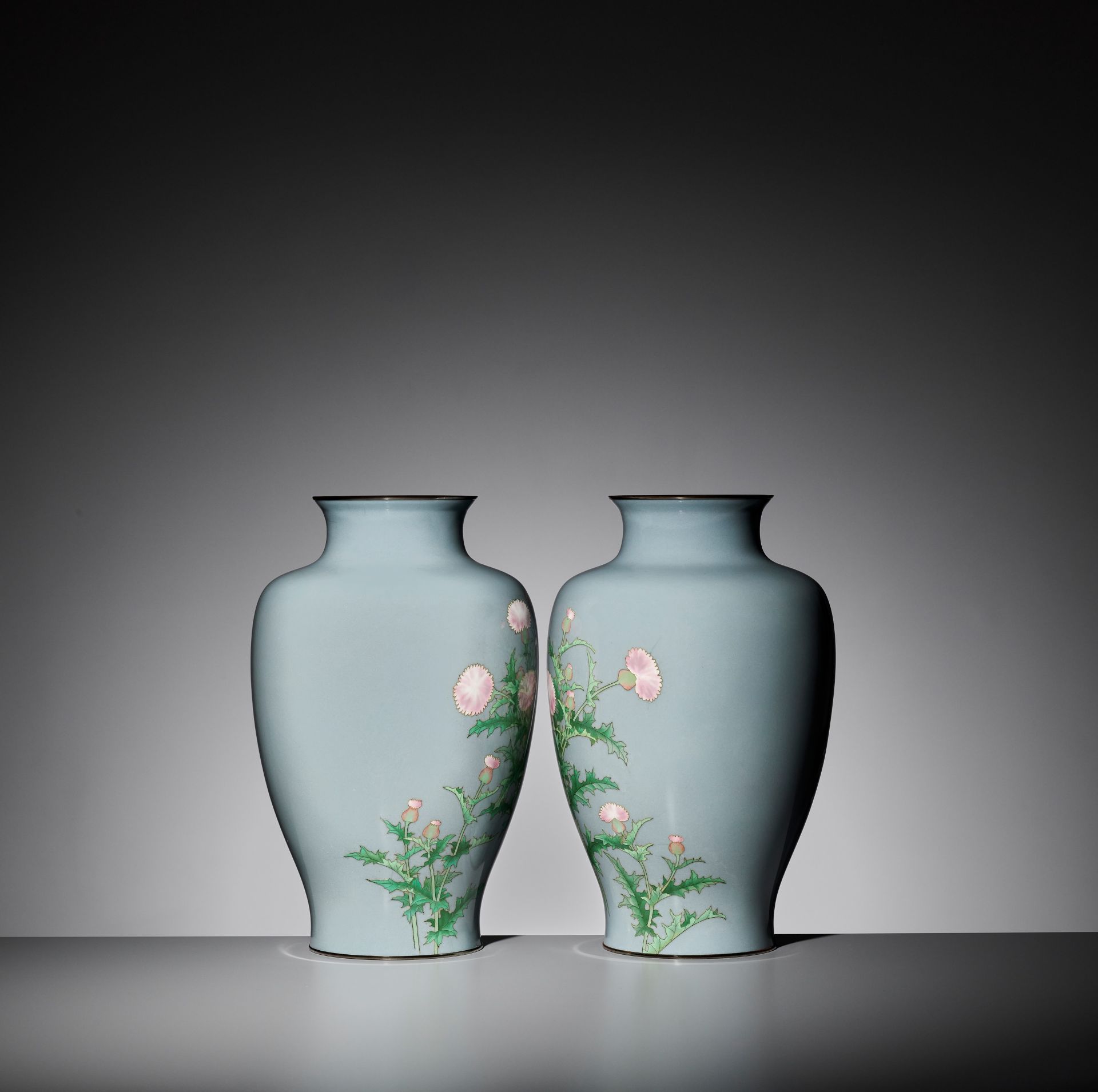 ANDO JUBEI: AN IMPRESSIVE PAIR OF CLOISONNÃ‰-ENAMEL BALUSTER VASES - Image 5 of 8