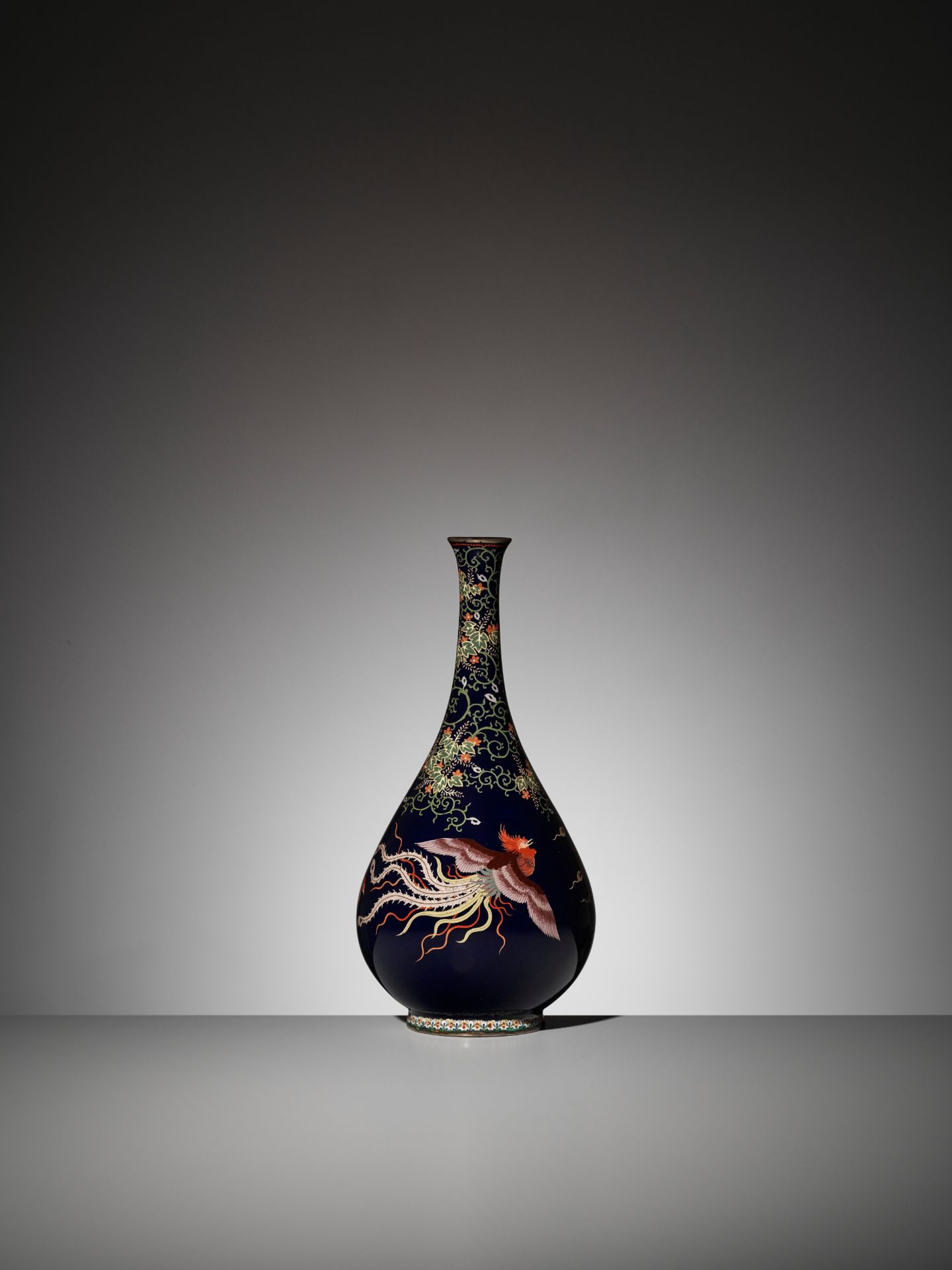 A SUPERB MIDNIGHT-BLUE CLOISONNÃ‰ VASE DEPICTING HO-O BIRDS AND KIRI LEAVES - Image 6 of 9