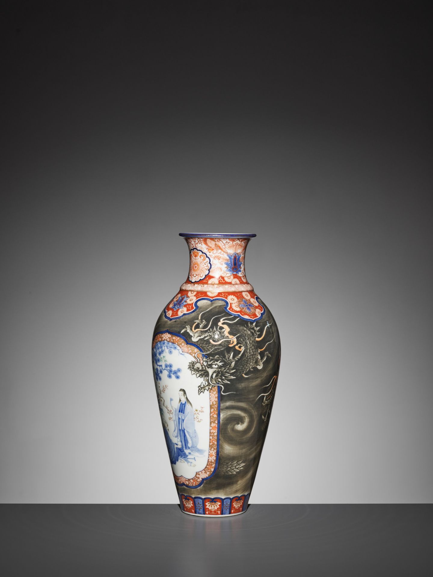 AN IMPRESSIVE KORANSHA FUKUGAWA VASE WITH TEKKAI SENNIN AND DRAGONS - Image 8 of 10