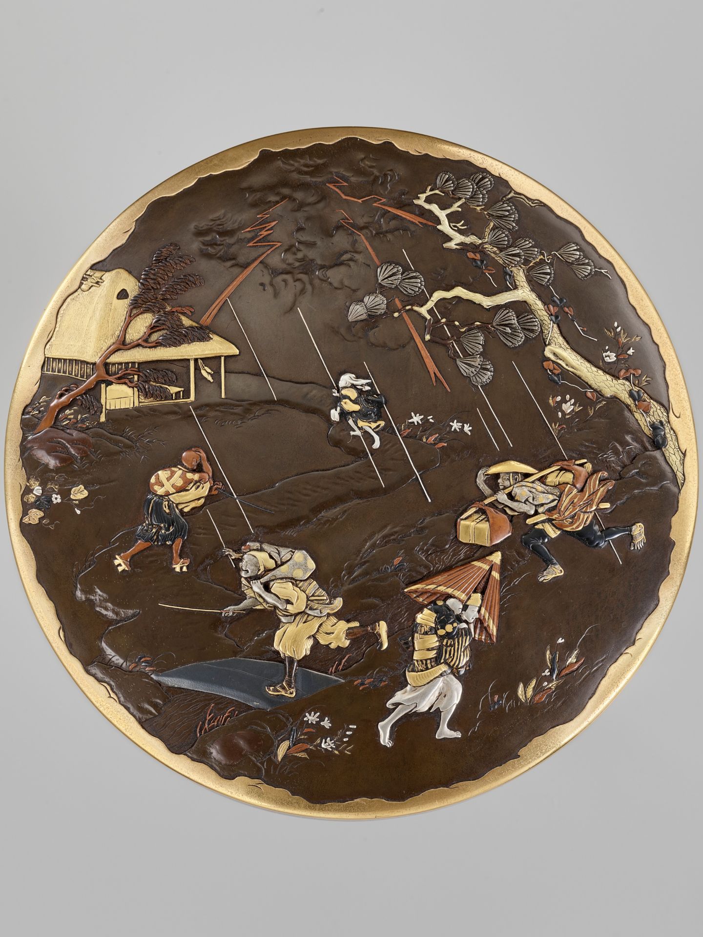 INOUE OF KYOTO: A SUPERB AND LARGE CIRCULAR INLAID BRONZE BOX AND COVER - Image 3 of 9