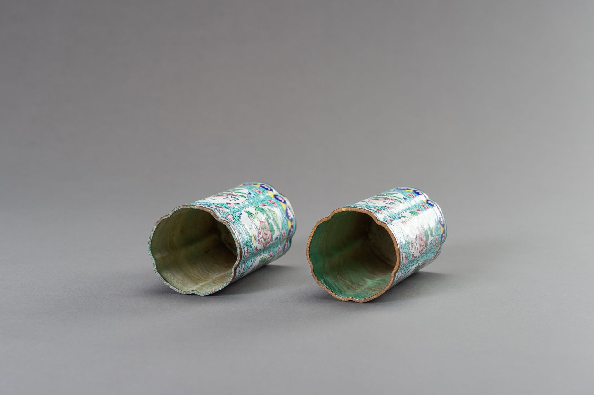 A PAIR OF LOBED CANTON ENAMEL VASES, 1900s - Image 10 of 11