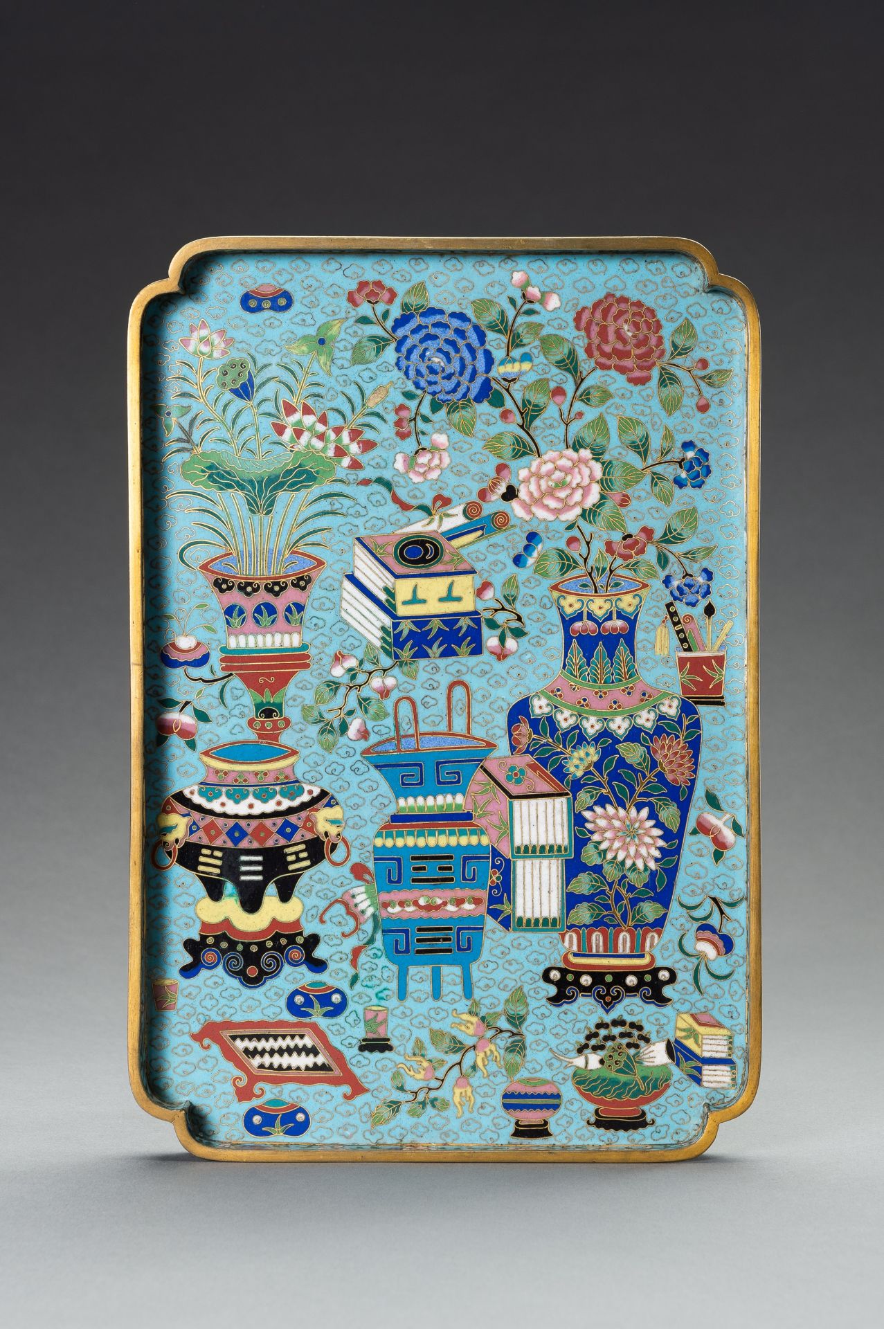 A FINE CLOISONNE ENAMEL TRAY, 19th CENTURY