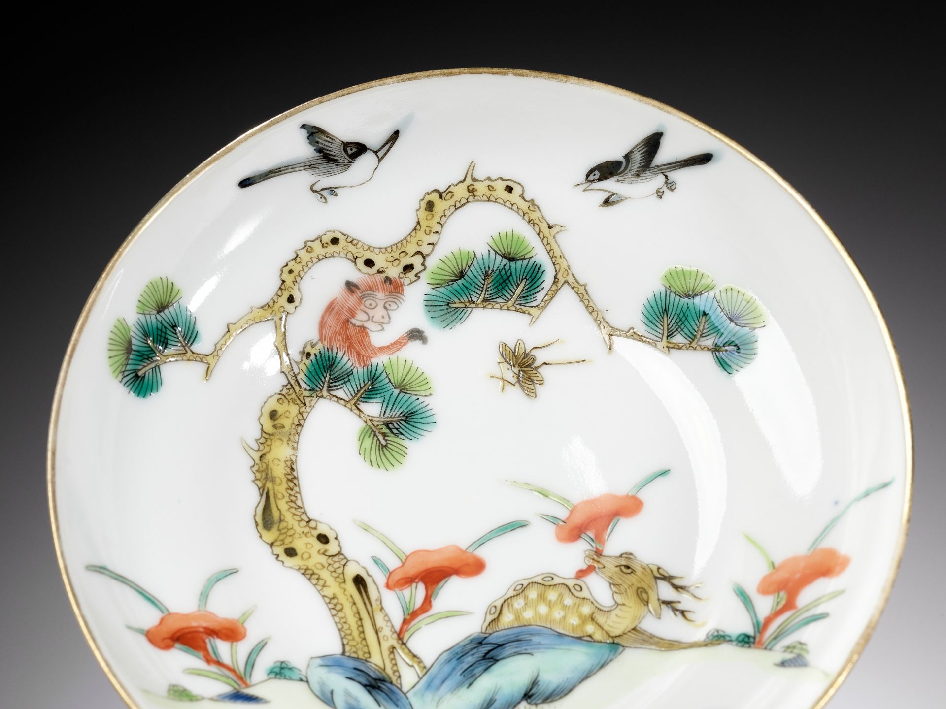 AN AUSPICIOUS 'MONKEY AND DEER' CUP AND SAUCER, XIANFENG MARK AND PERIOD - Image 3 of 7