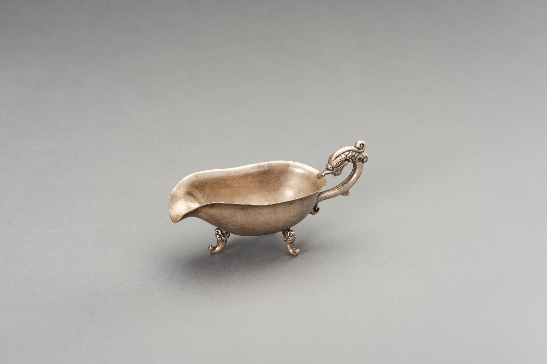 A METAL 'DRAGON' LIBATION CUP, 1930s - Image 2 of 11