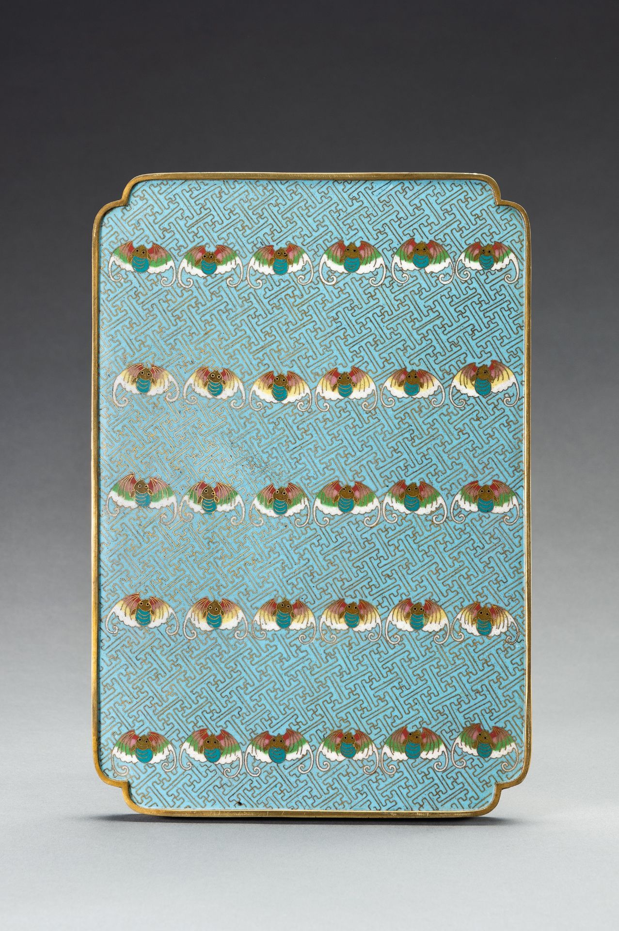 A FINE CLOISONNE ENAMEL TRAY, 19th CENTURY - Image 10 of 11