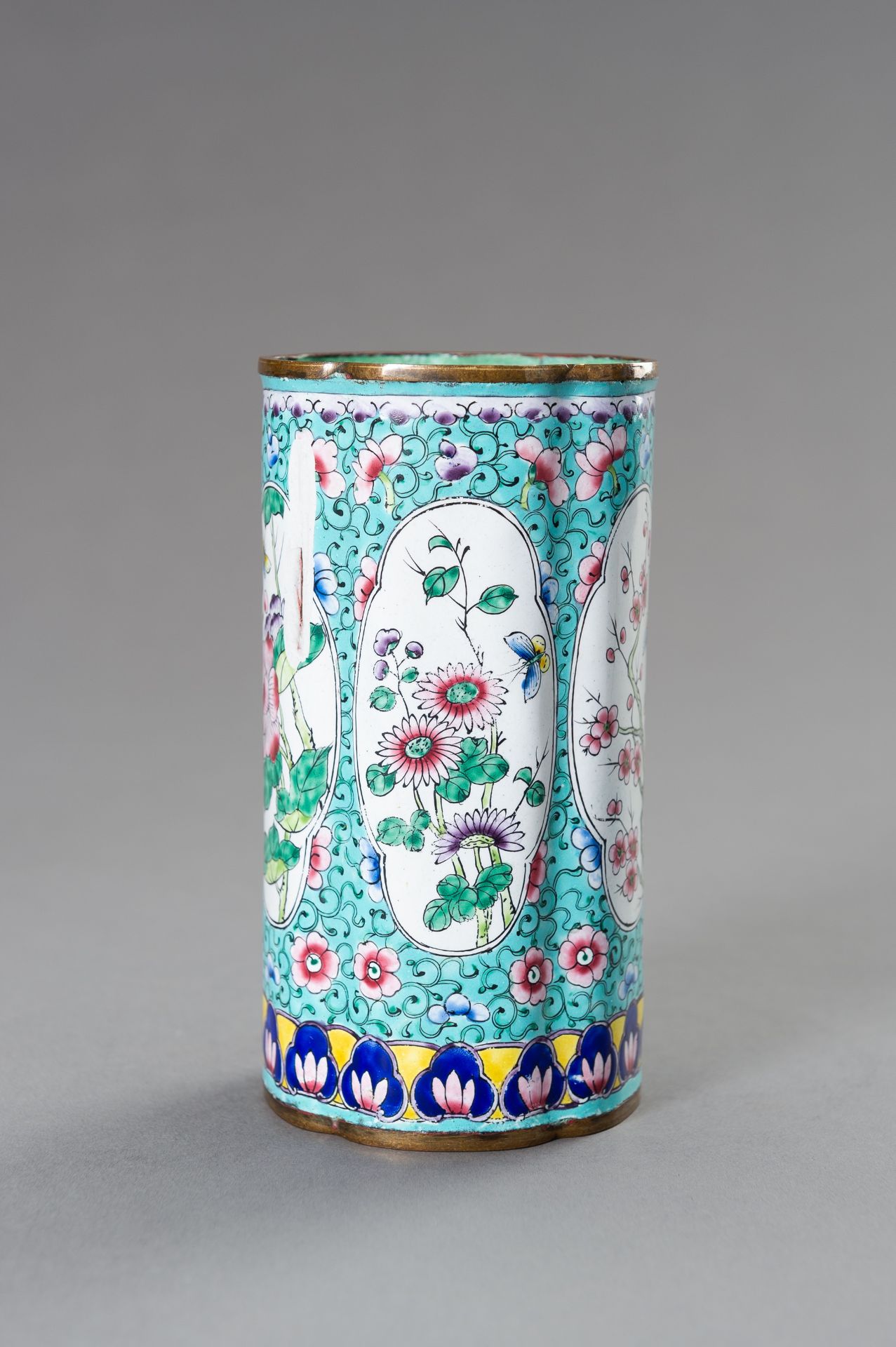 A PAIR OF LOBED CANTON ENAMEL VASES, 1900s - Image 3 of 11