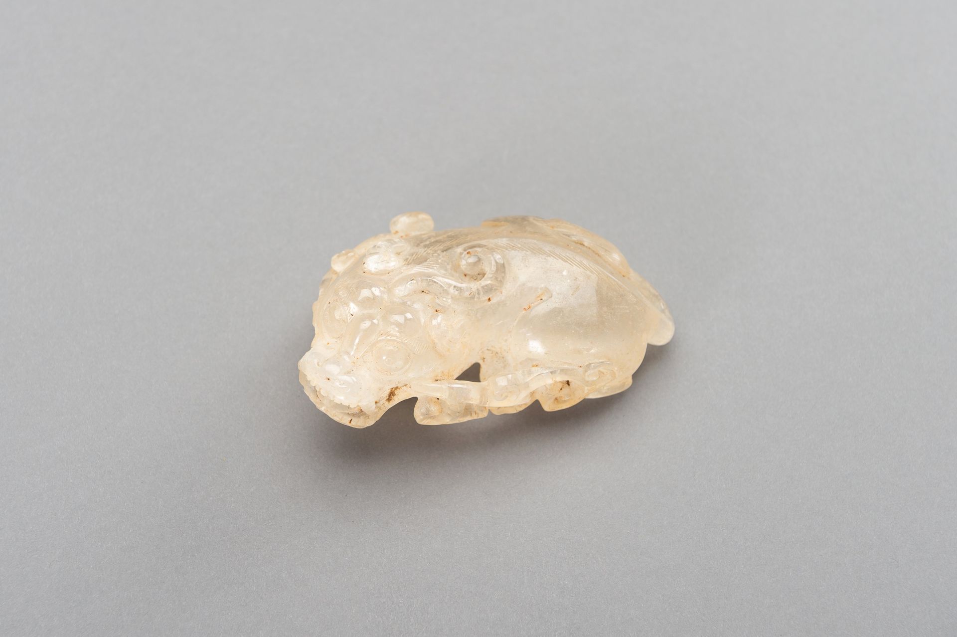 A FINE ROCK CRYSTAL 'BIXIE AND LINGZHI' GROUP, QING DYNASTY - Image 3 of 13