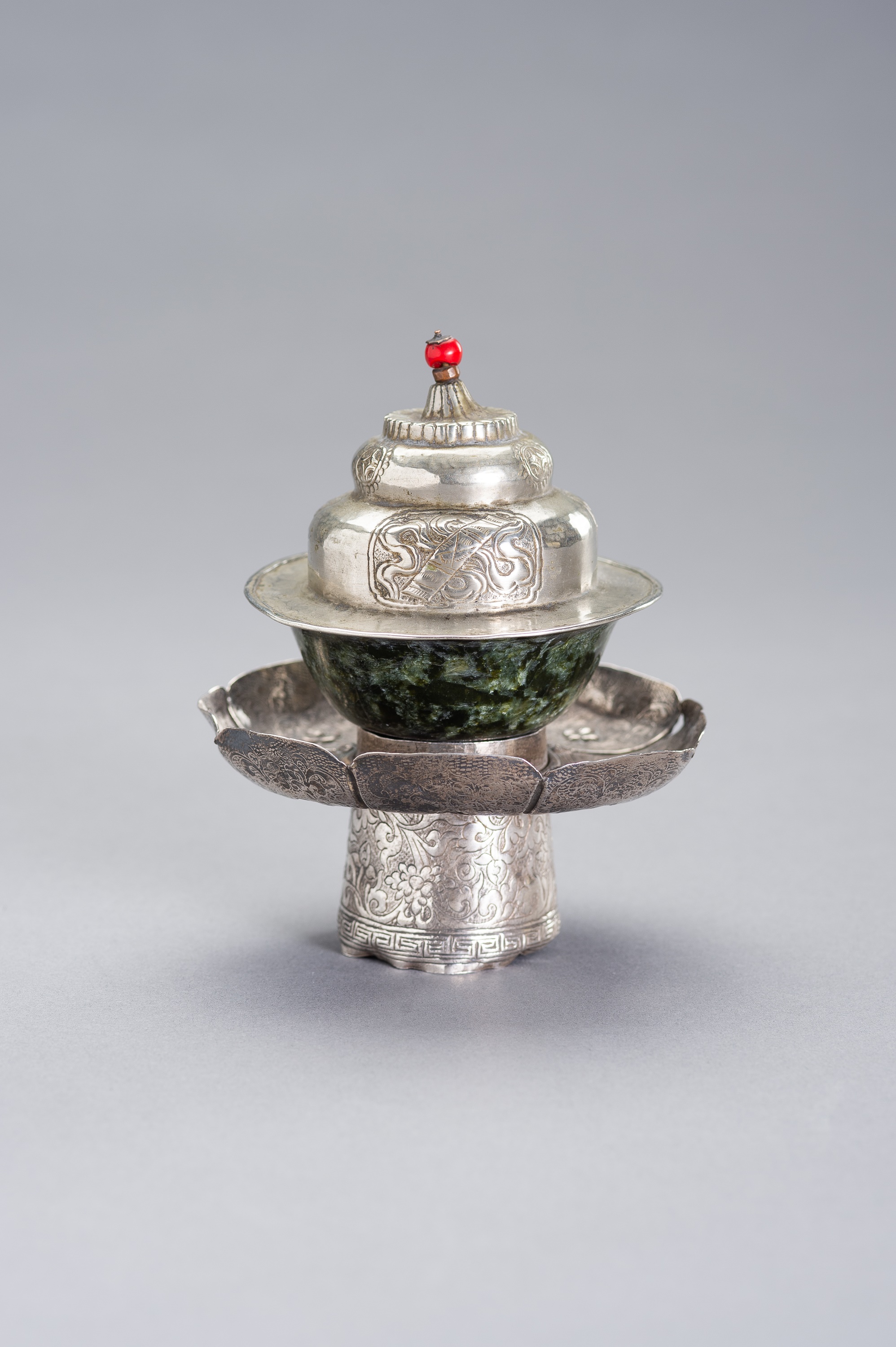 A SILVER AND JADE BUTTER TEA SET - Image 12 of 12