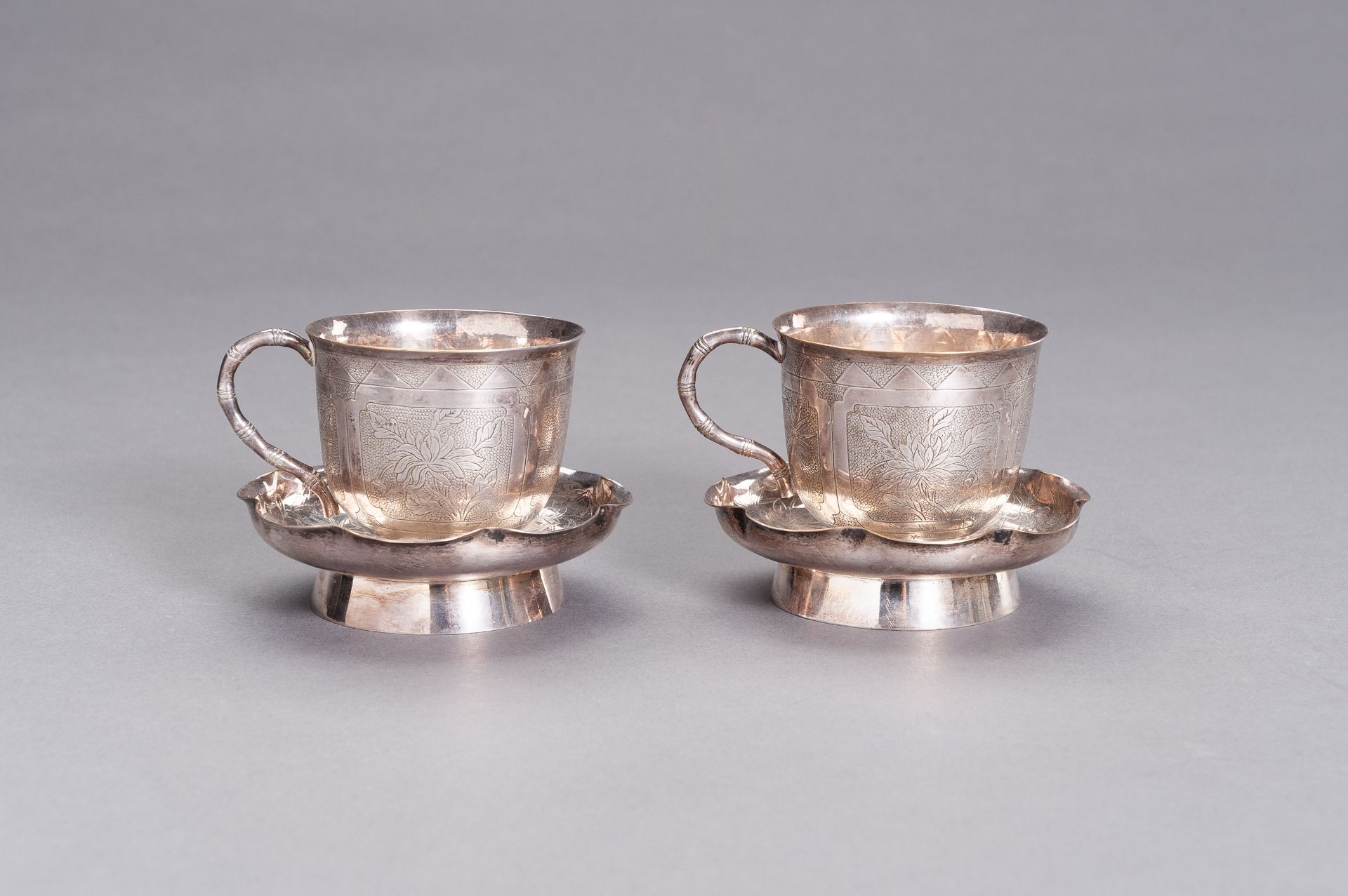 A PAIR OF SILVER CUPS WITH MATCHING SAUCERS - Image 6 of 10