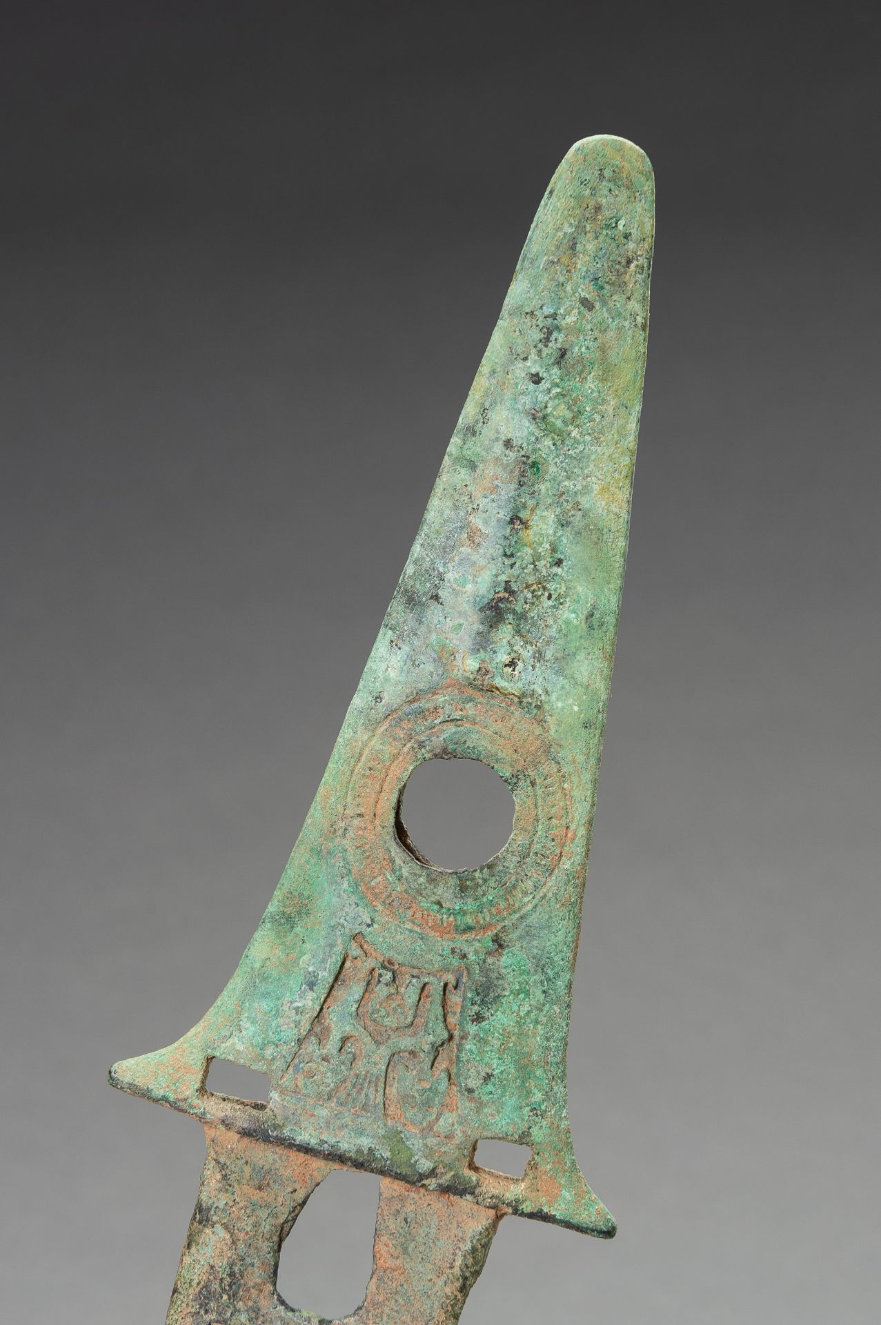 AN BRONZE DAGGER BLADE, SHANG - Image 6 of 10