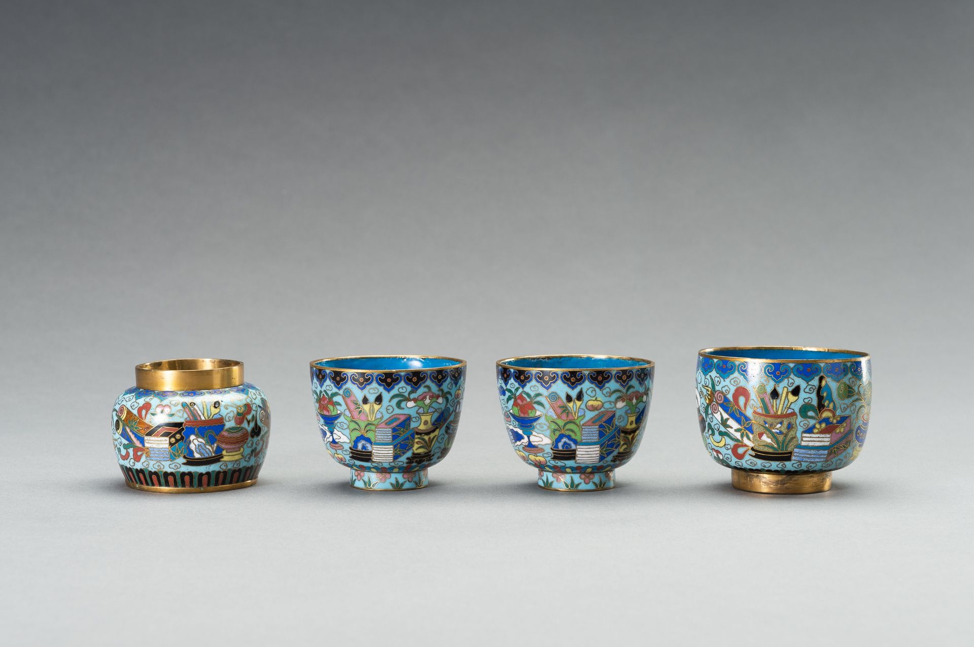 A GROUP OF SIX CLOISONNE VESSELS, 19th CENTURY - Image 8 of 14