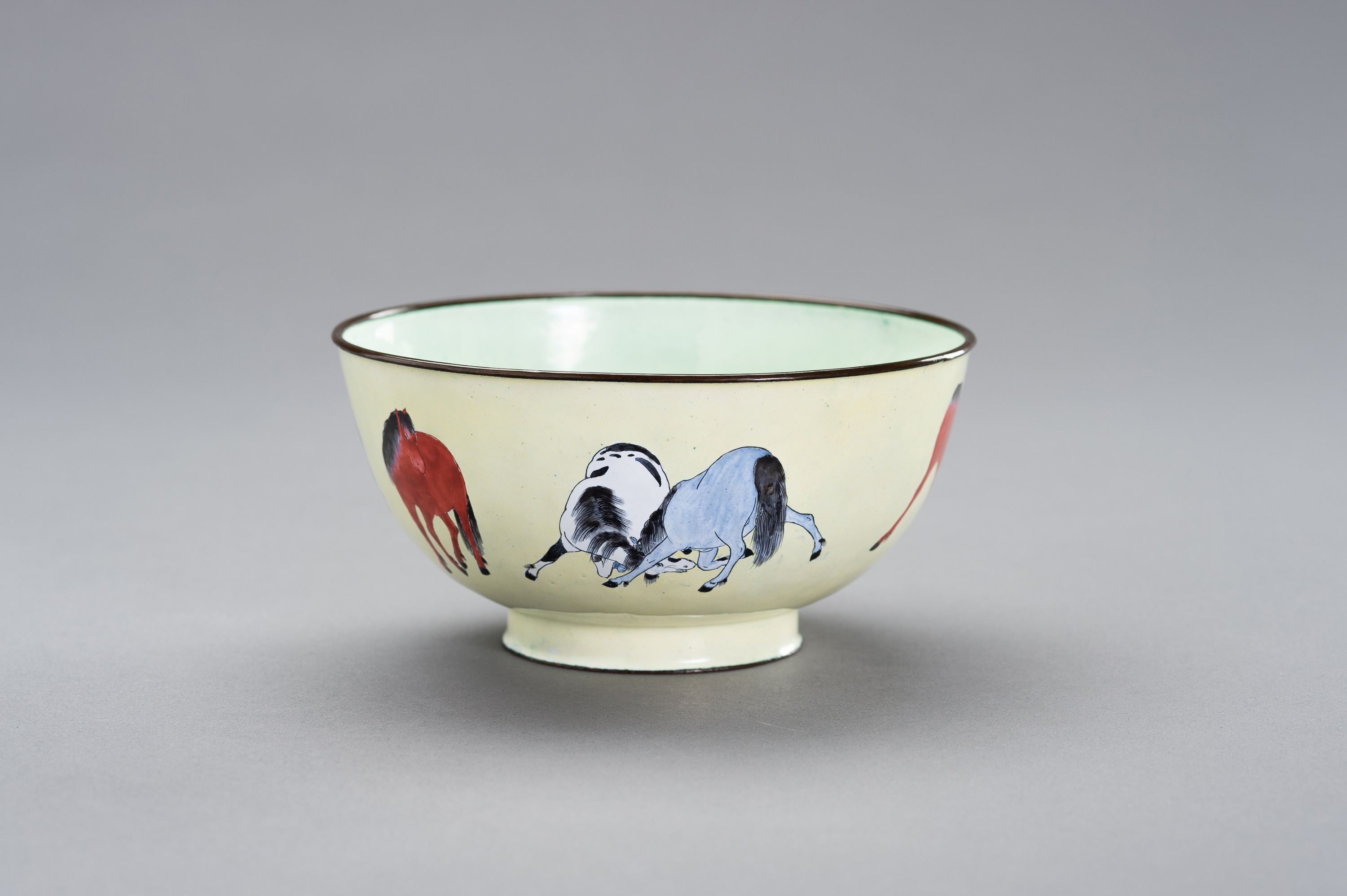 AN ENAMEL ON COPPER 'WANG MU' BOWL - Image 4 of 9