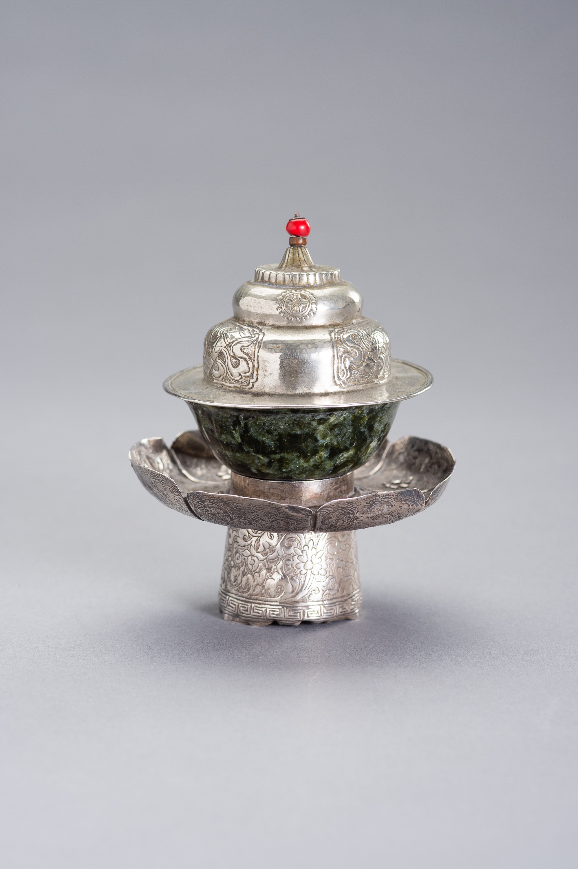 A SILVER AND JADE BUTTER TEA SET - Image 5 of 12