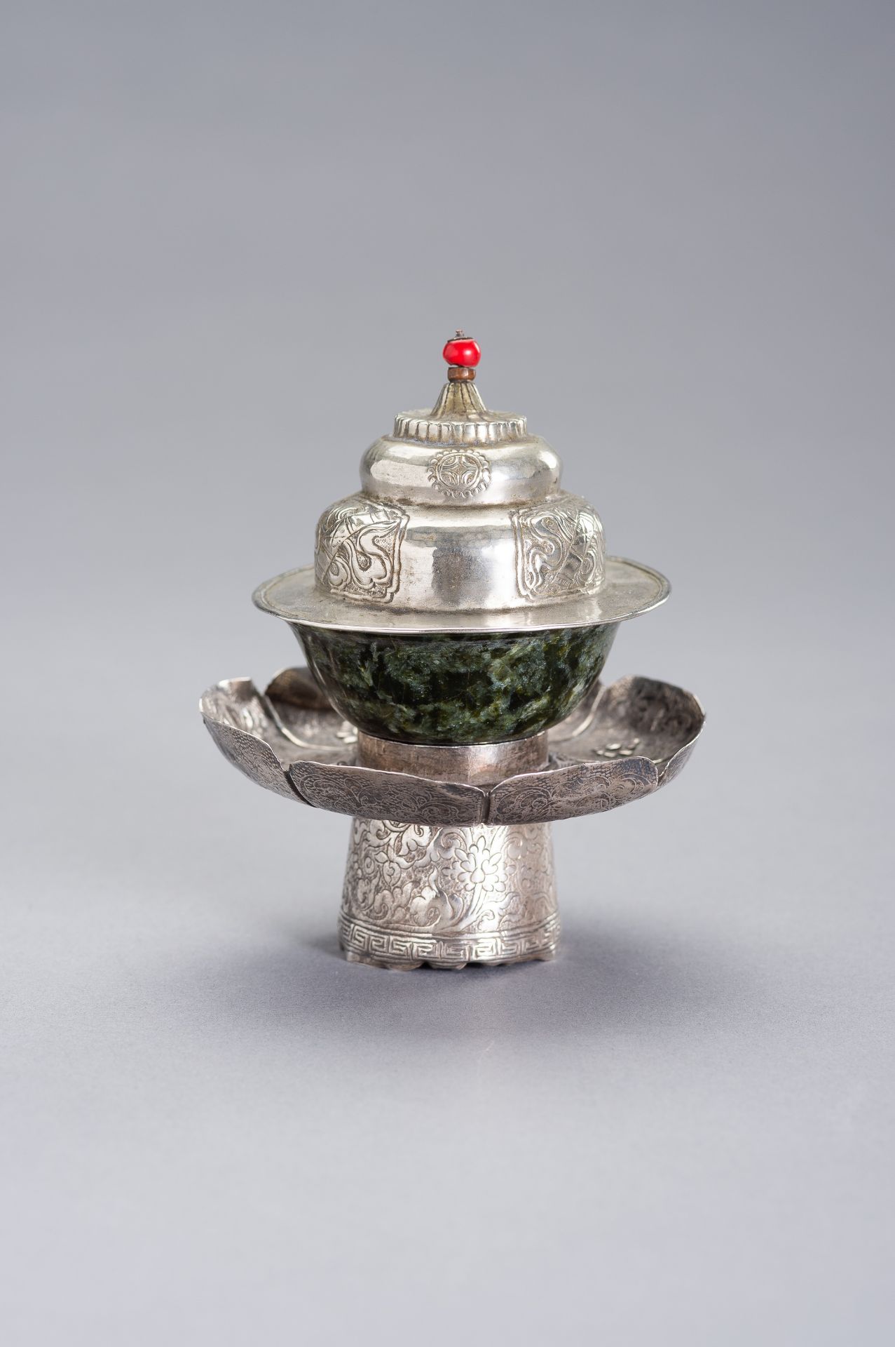 A SILVER AND JADE BUTTER TEA SET - Image 5 of 12